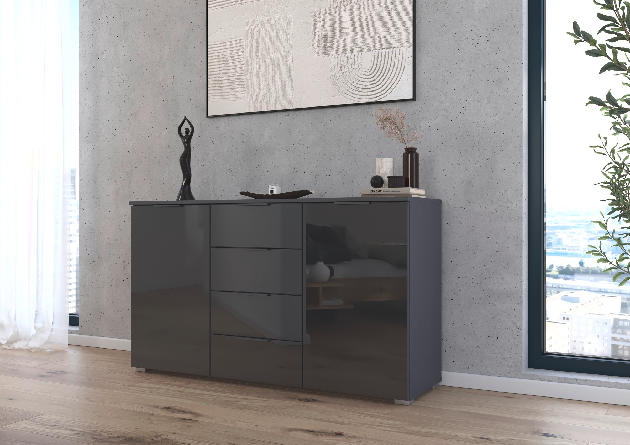 rauch Kombikommode »Sideboard Kombikommode Schubladenkommode AGORDO mit Glasfront«, (in zwei Griff-Farben), mit 4 Schubkästen und 2 Türen sowie Metallgriffen MADE IN GERMANY