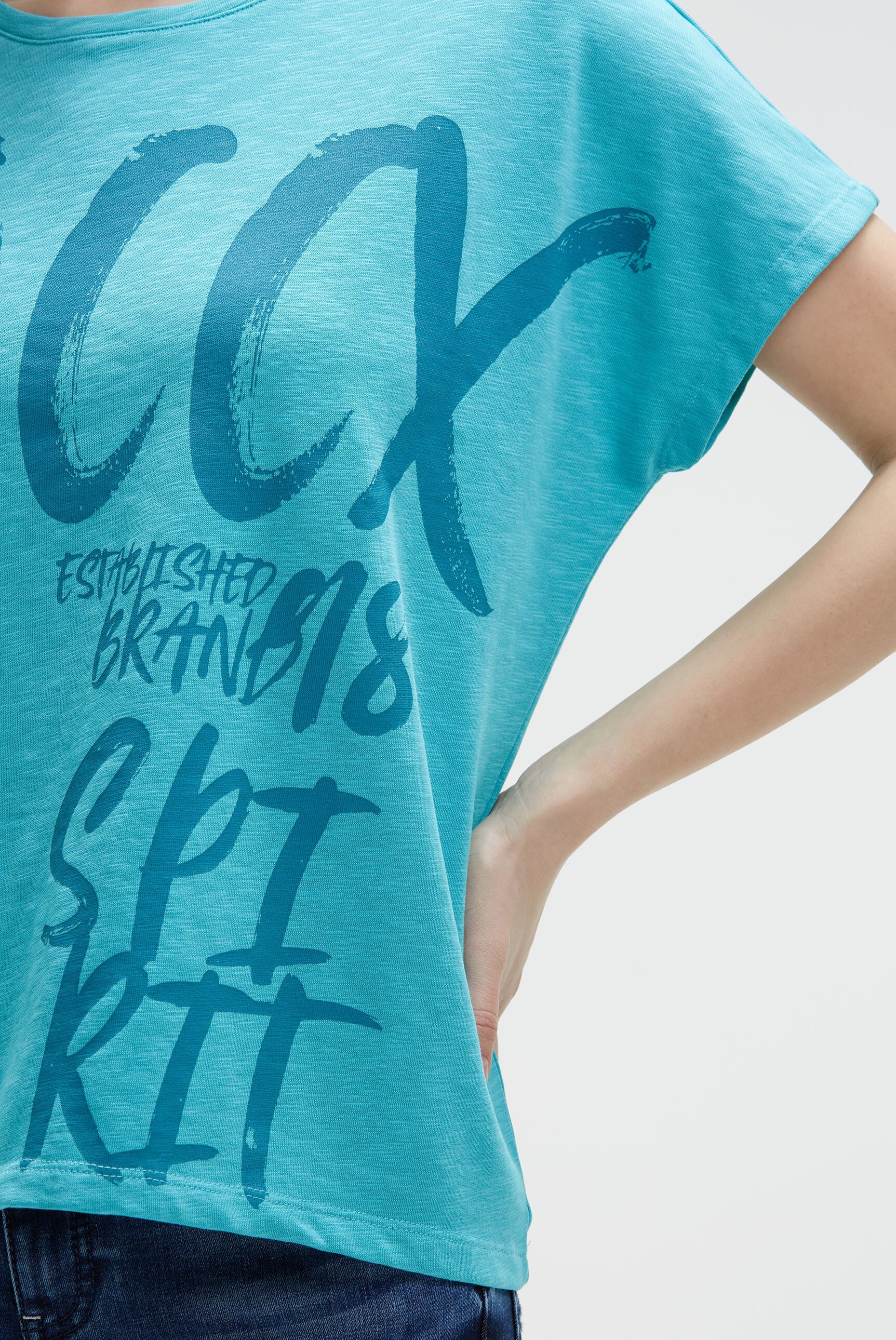 SOCCX Rundhalsshirt, mit längerer Rückenpartie