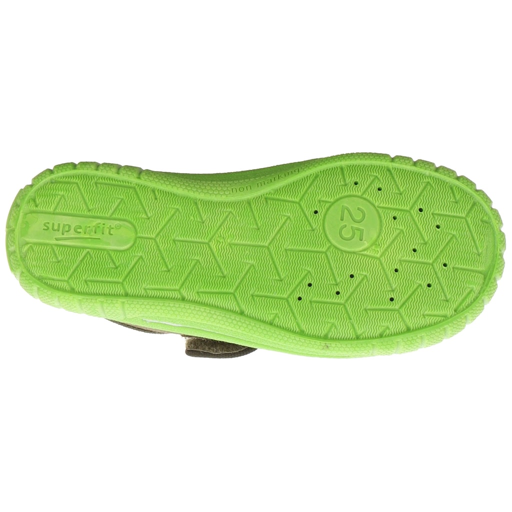 Superfit Hausschuh »BILL WMS: mittel«, Klettschuh, Slipper, Freizeitschuh mit dekorativem Patch