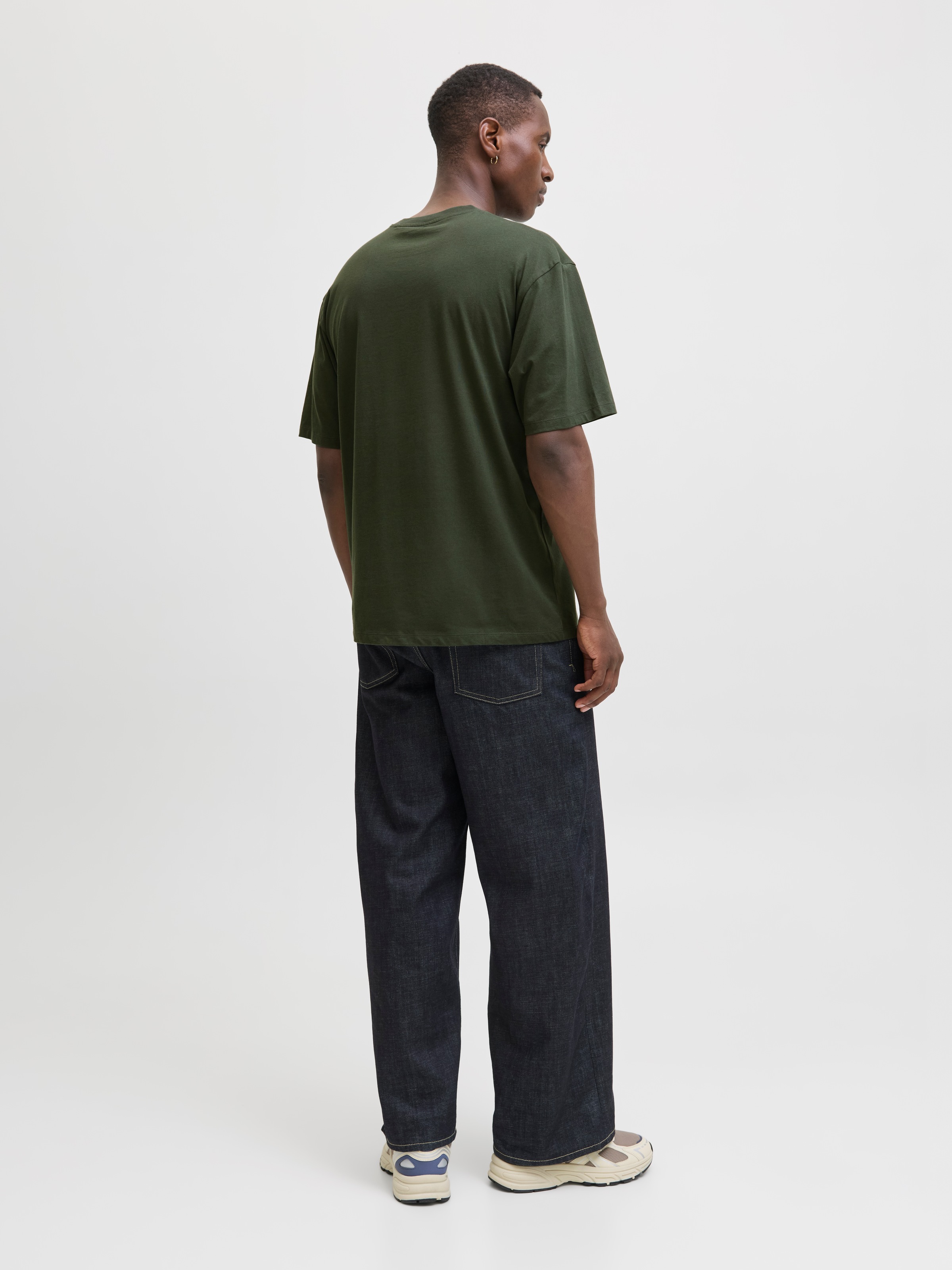 Jack & Jones Oversize-Shirt »JJEBRADLEY TEE SS O-NECK NOOS«, mit Rundhalsausschnitt