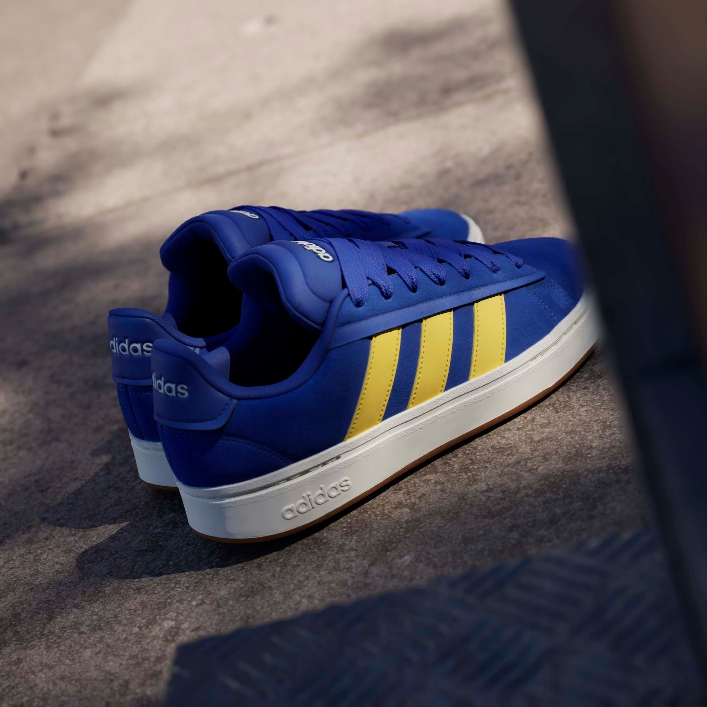 adidas Sportswear Sneaker »GRAND COURT ALPHA«, Design inspiriert vom adidas Campus 00