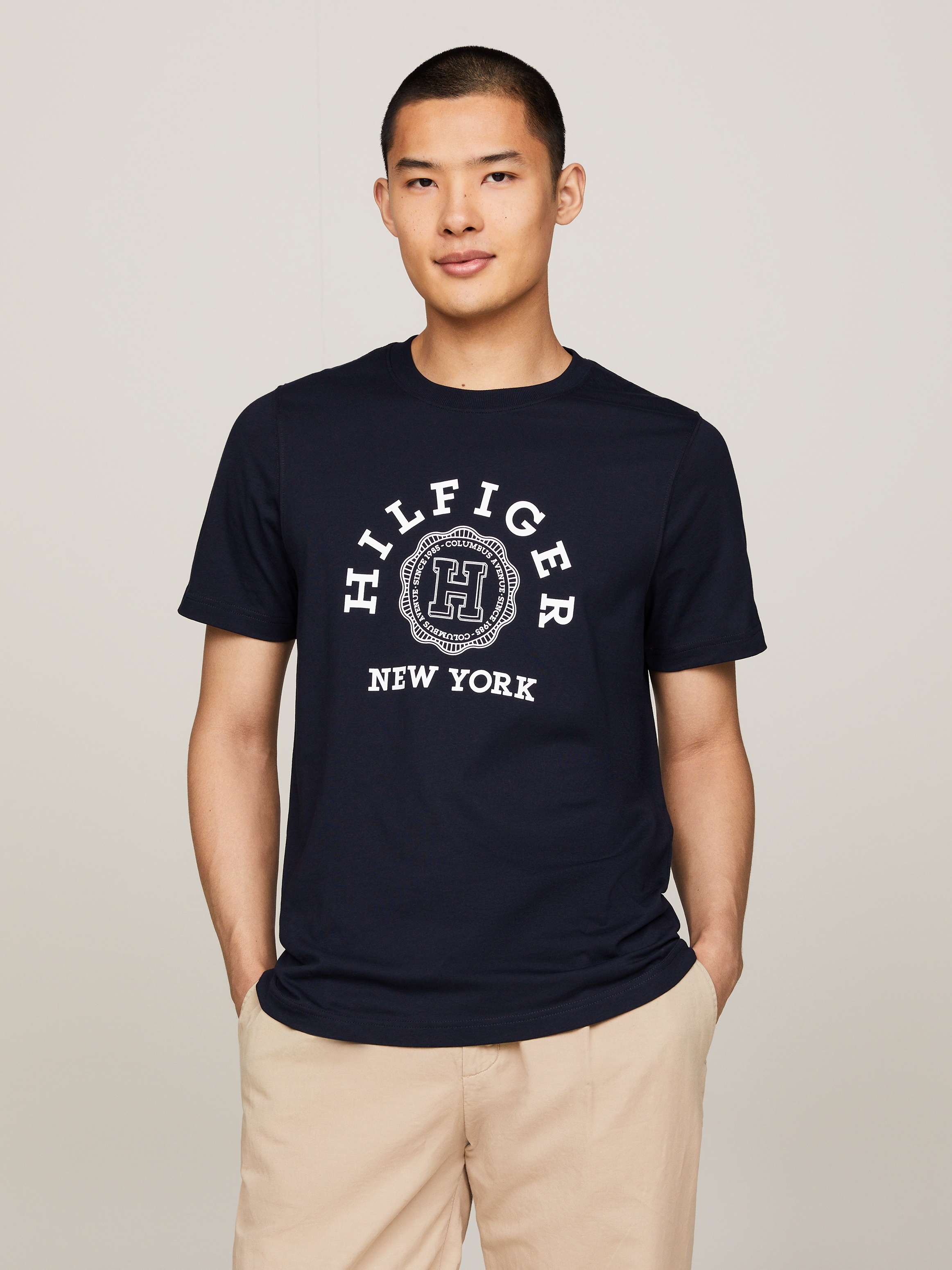 Tommy Hilfiger Print-Shirt "HILFIGER COIN TEE", mit markantem Print