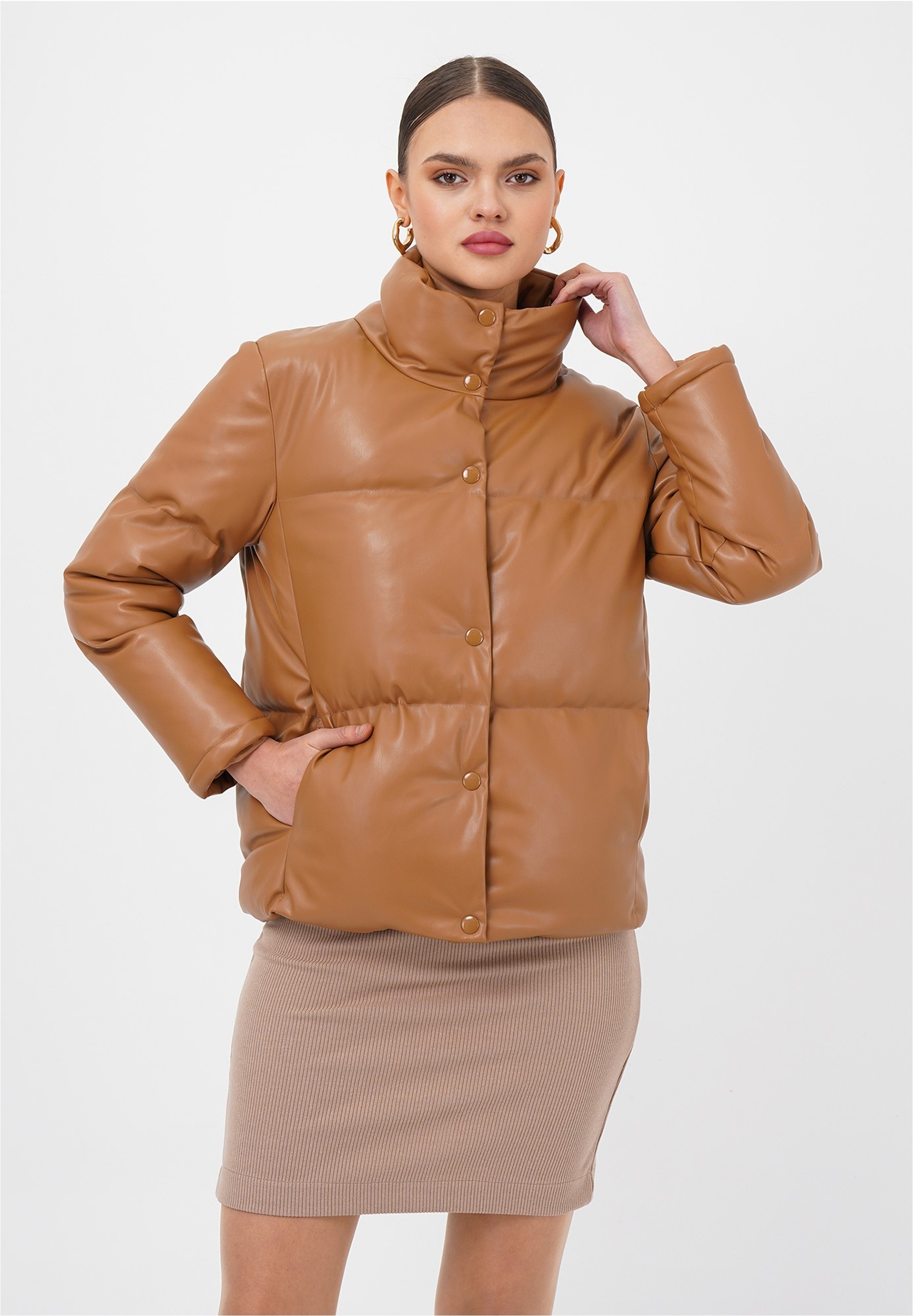 freshlions Steppjacke "Olena" 1 Stk. tlg. im klassischen Design günstig online kaufen