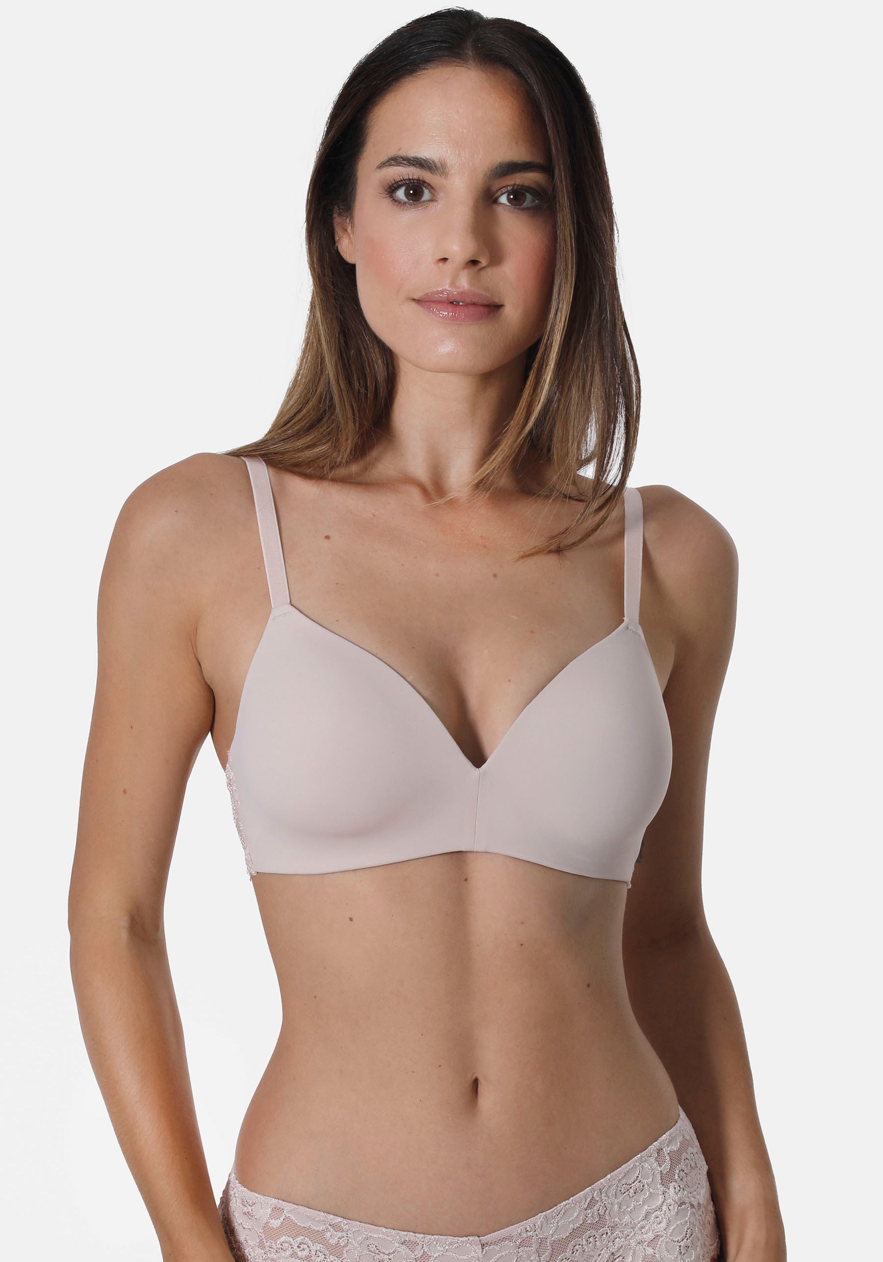 Sassa Soft-BH "Classic Lace" mit Spitzeneinsatz, vorgeformte Cupeinlage, Rücken aus Spitze