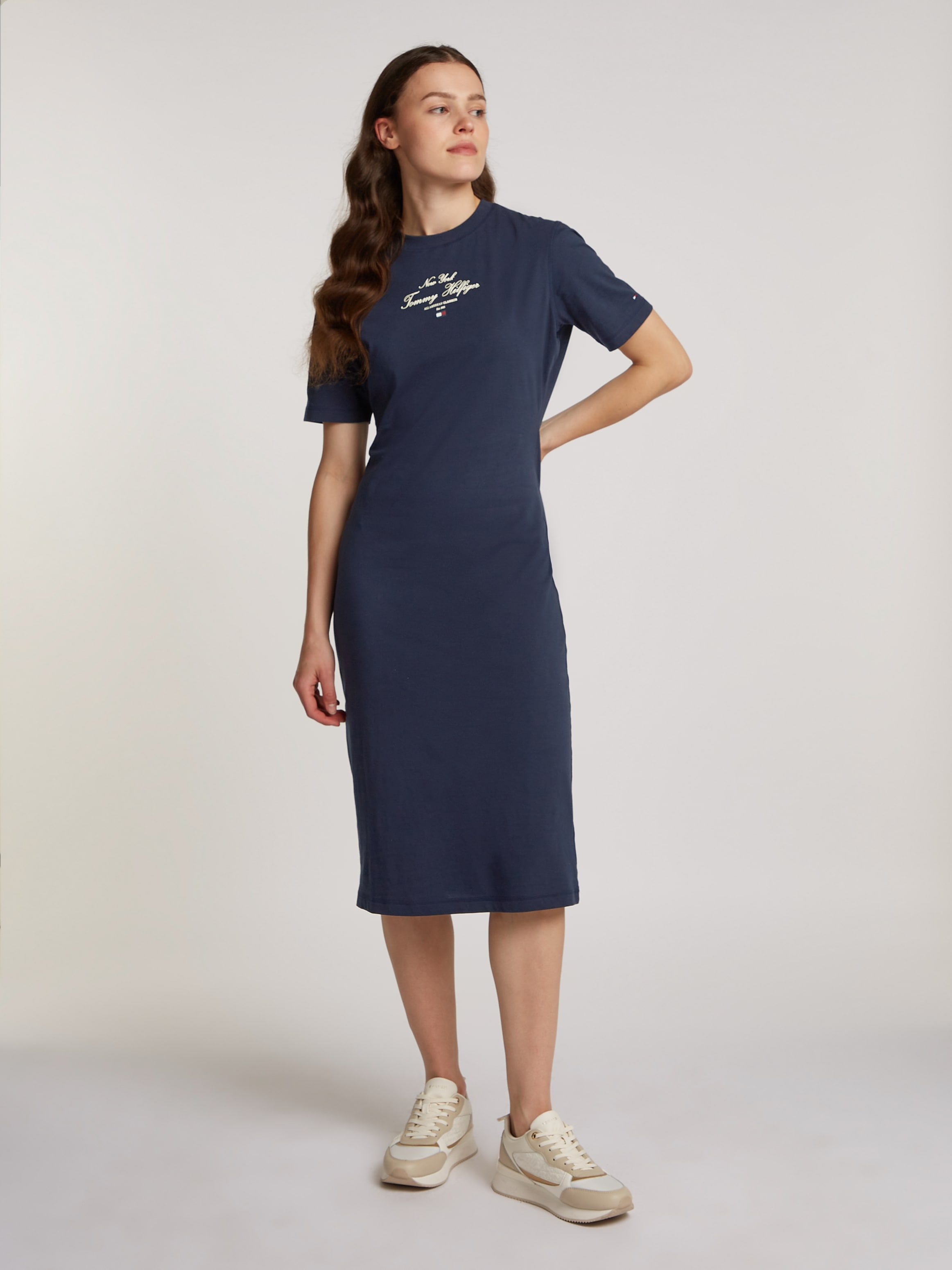 TOMMY HILFIGER Shirtkleid »REG SCRIPT TEE DRESS SS«, mit Logoschriftzug