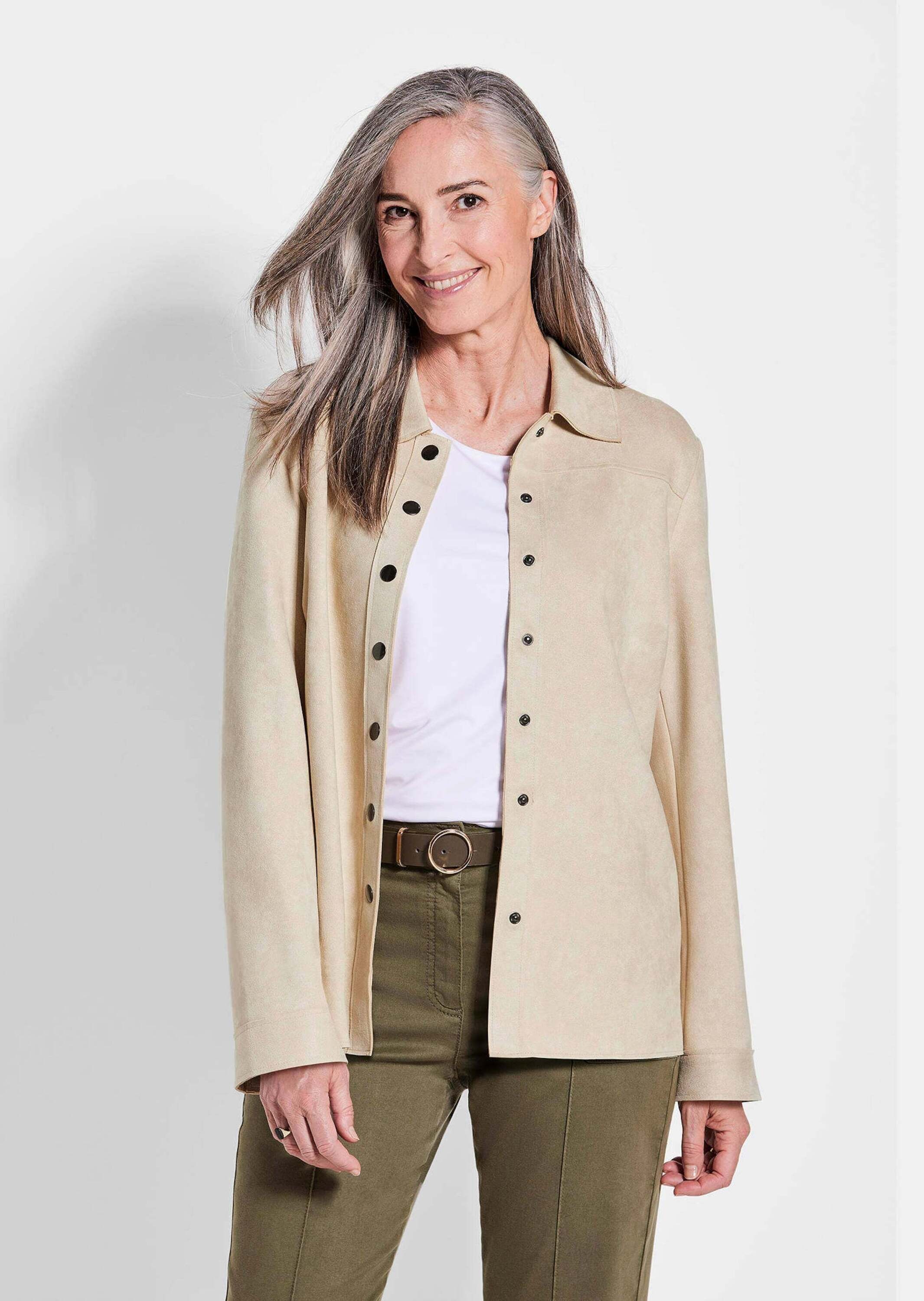 GOLDNER Kurzjacke "Leichte Damenjacke in Velourslederoptik" offene Schnittk günstig online kaufen