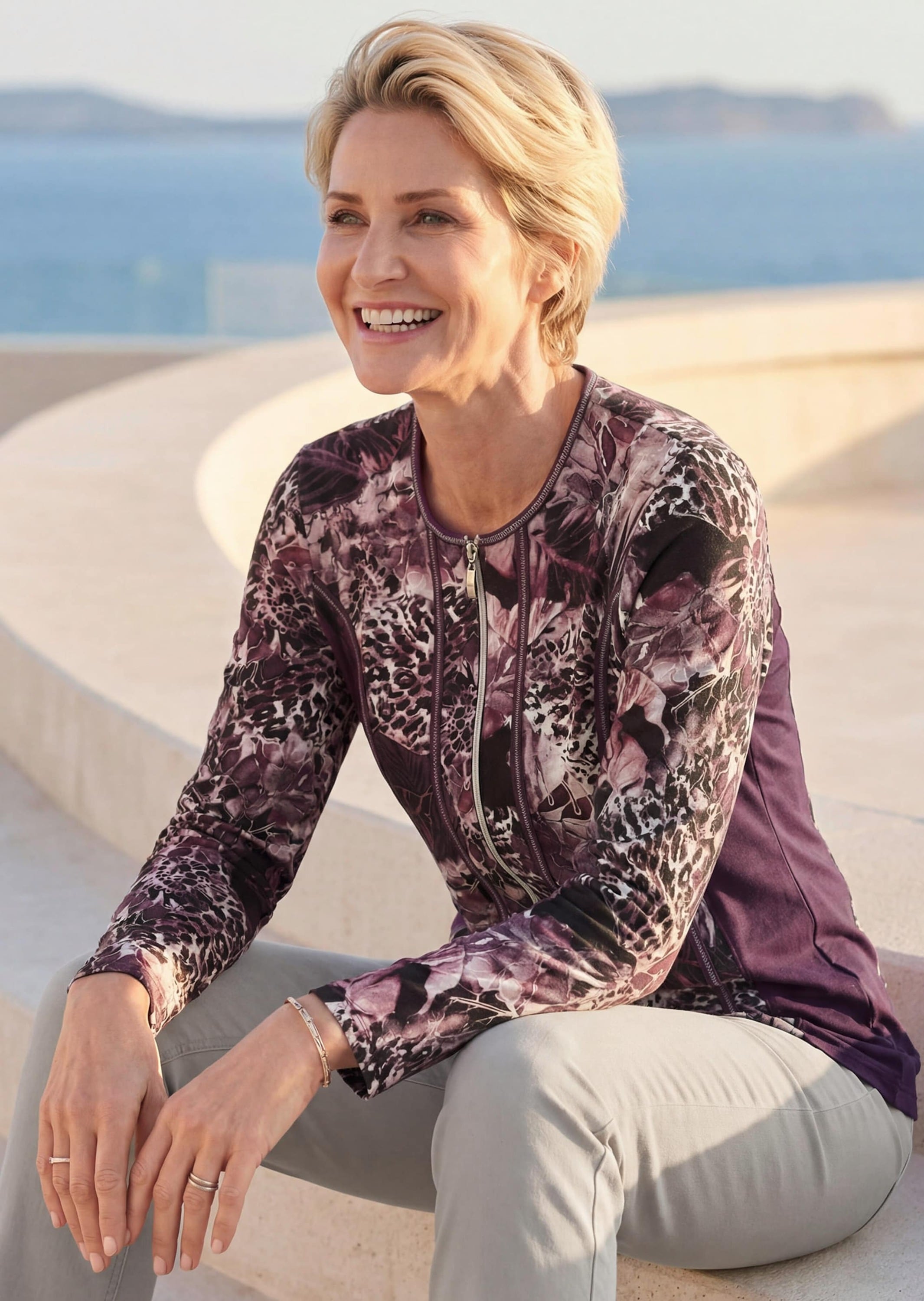 GOLDNER Kurzjacke »Jerseyjacke mit Reißverschluss« stretchbequemer Viskosejersey