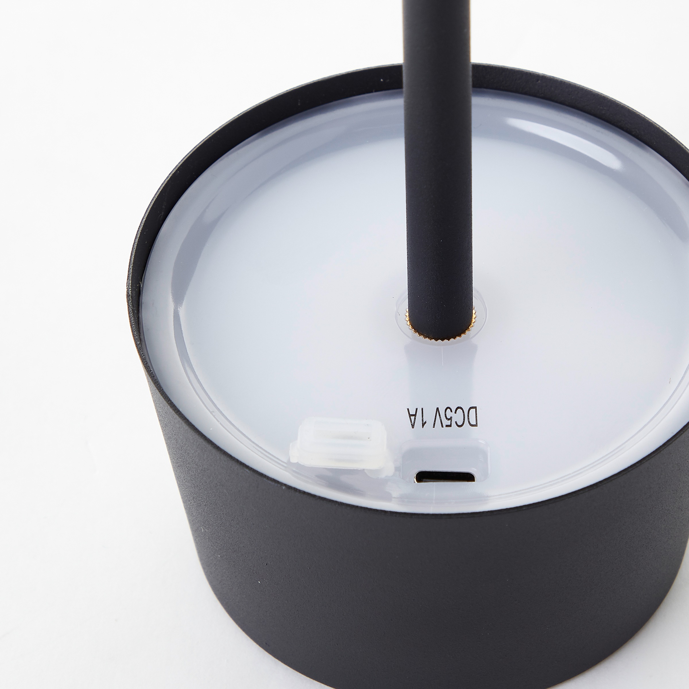 Brilliant LED Außen-Tischleuchte »Viani« LED-Modul 1 Stk. Warmweiß Kabellos, Solar & USB, H 25 cm, 170 lm, höhenverstellbar, 3000 K