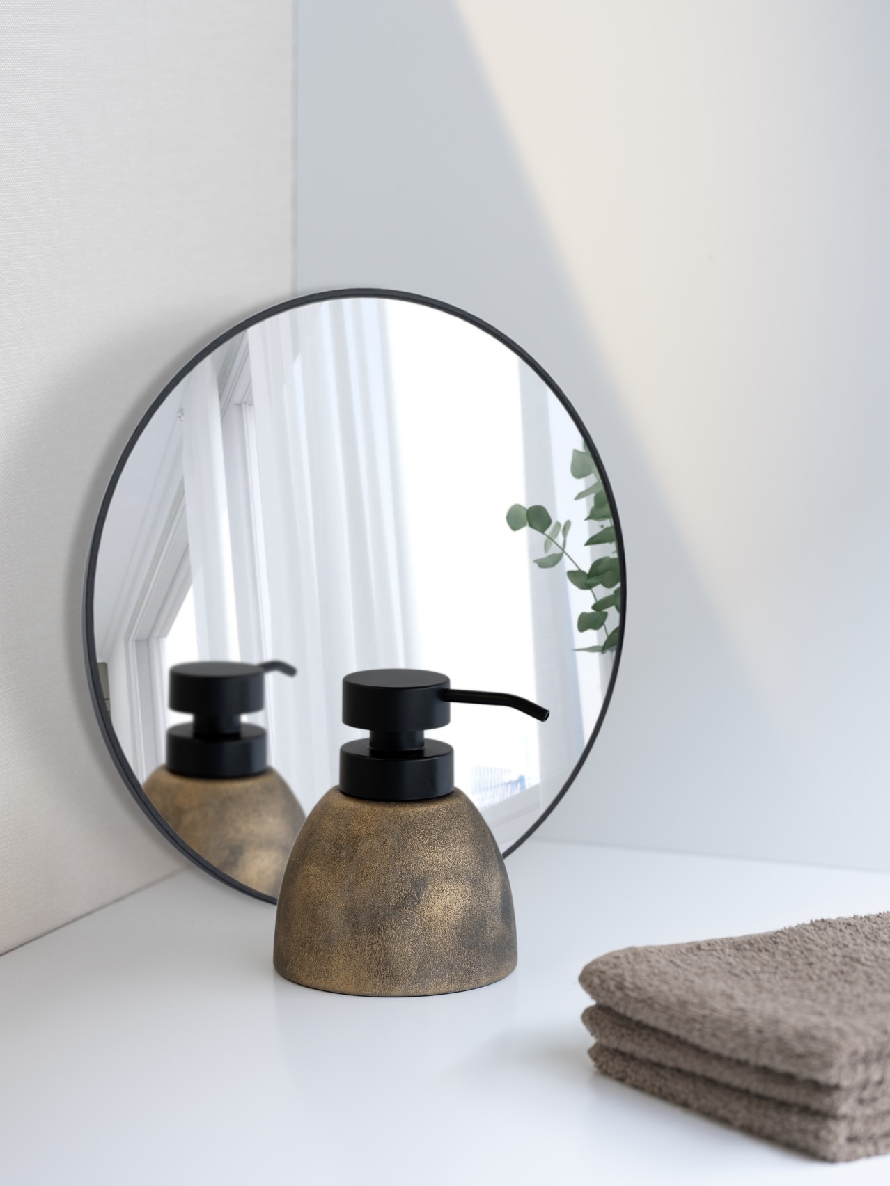 WENKO Badaccessoire-Set »Tremea« bestehend aus Seifenspender und Zahnputzbecher, Keramik in bronze matt