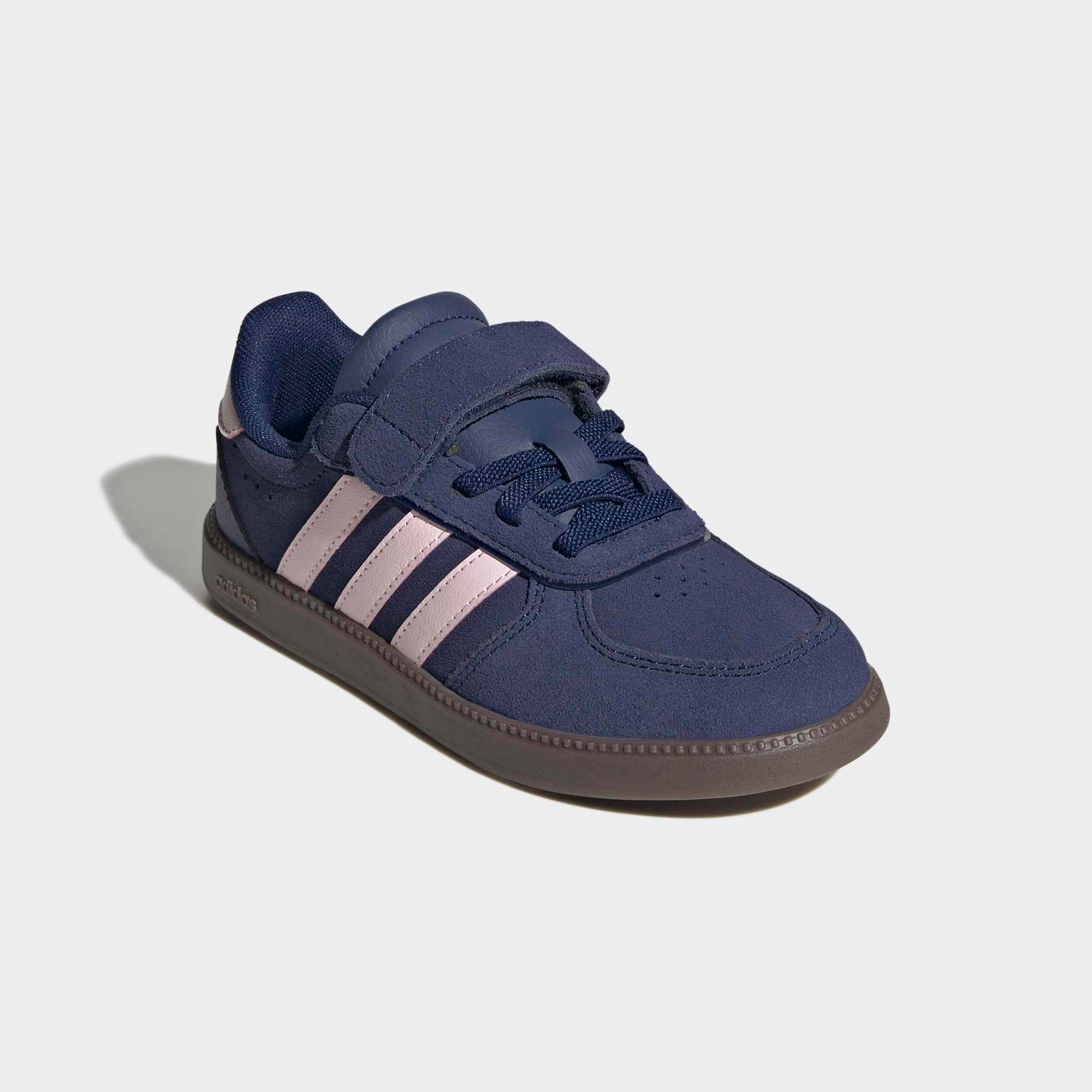 adidas Sportswear "BREAKNET SLEEK KINDER" inspiriert vom Design des adidas handball spezial