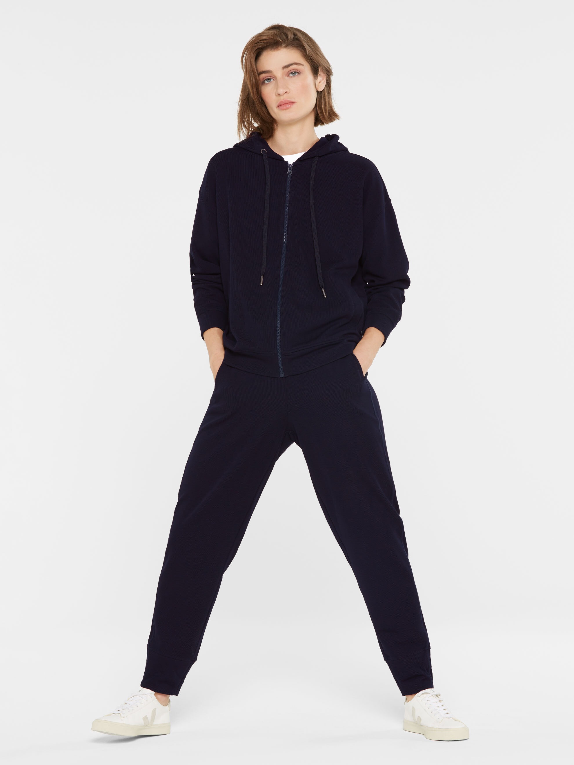 SENSES.THE LABEL Kapuzensweatjacke mit verstellbarer Kapuze