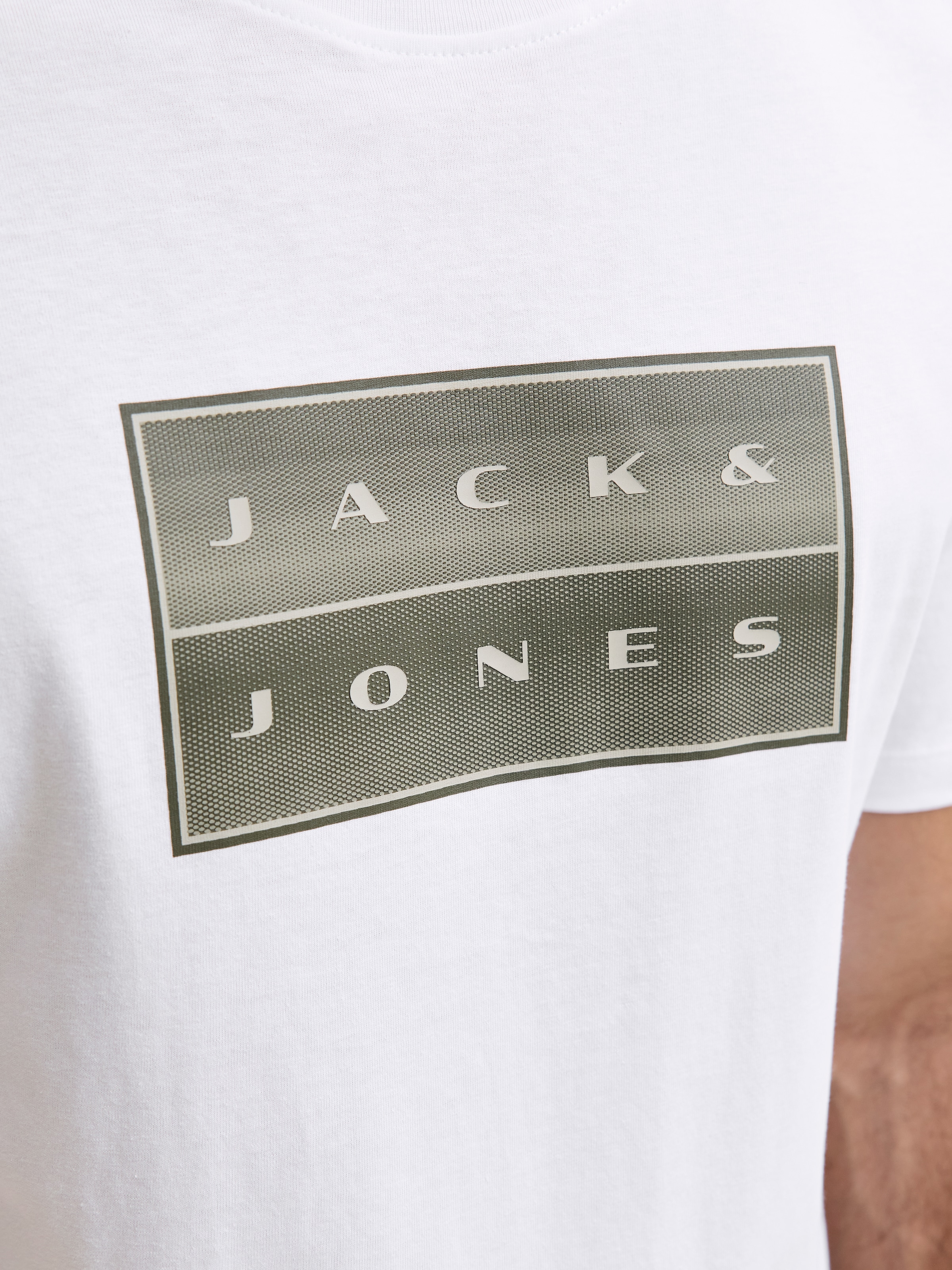 Jack & Jones Rundhalsshirt »JCOFUSION BOX PRINT TEE SS CN SN« Baumwolle, regular fit