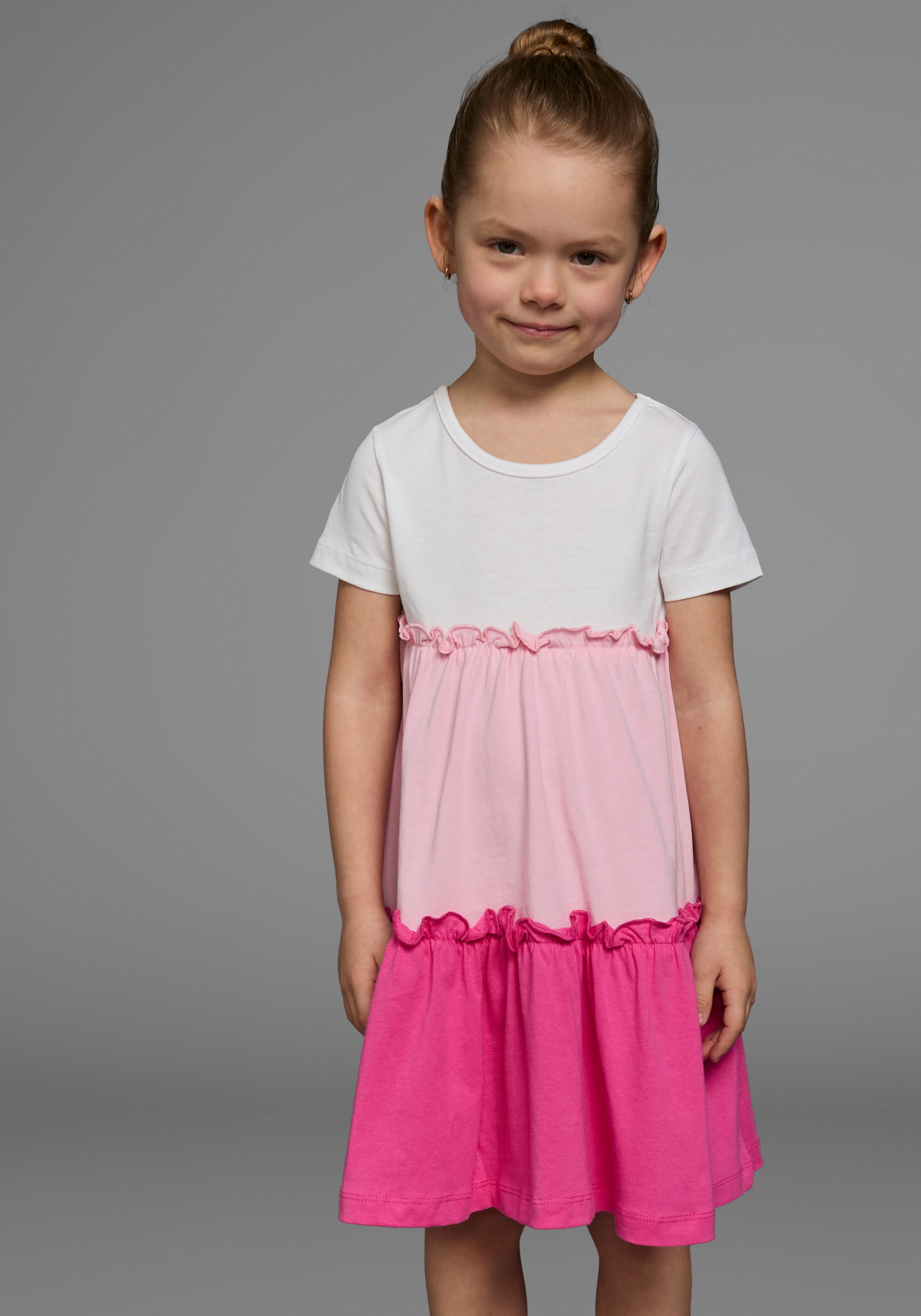 KIDSWORLD "- Volantkleid für kleine Mädchen" festliche Anlässe, kniefreie Länge, verspielter Stil