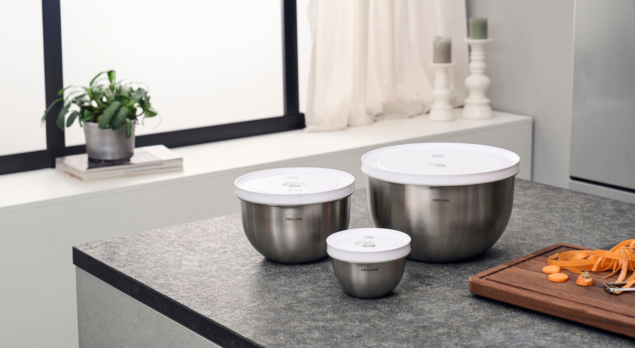 Zwilling Aufbewahrungssystem »Fresh & Save BOWLS«, (Set, 6 tlg., 1 Vakuumschüssel + Deckel (S / 12 cm), (M / 18 cm) + (L / 24 cm), Vakuumschüssel Set S/M/L / 6-tlg., Edelstahl