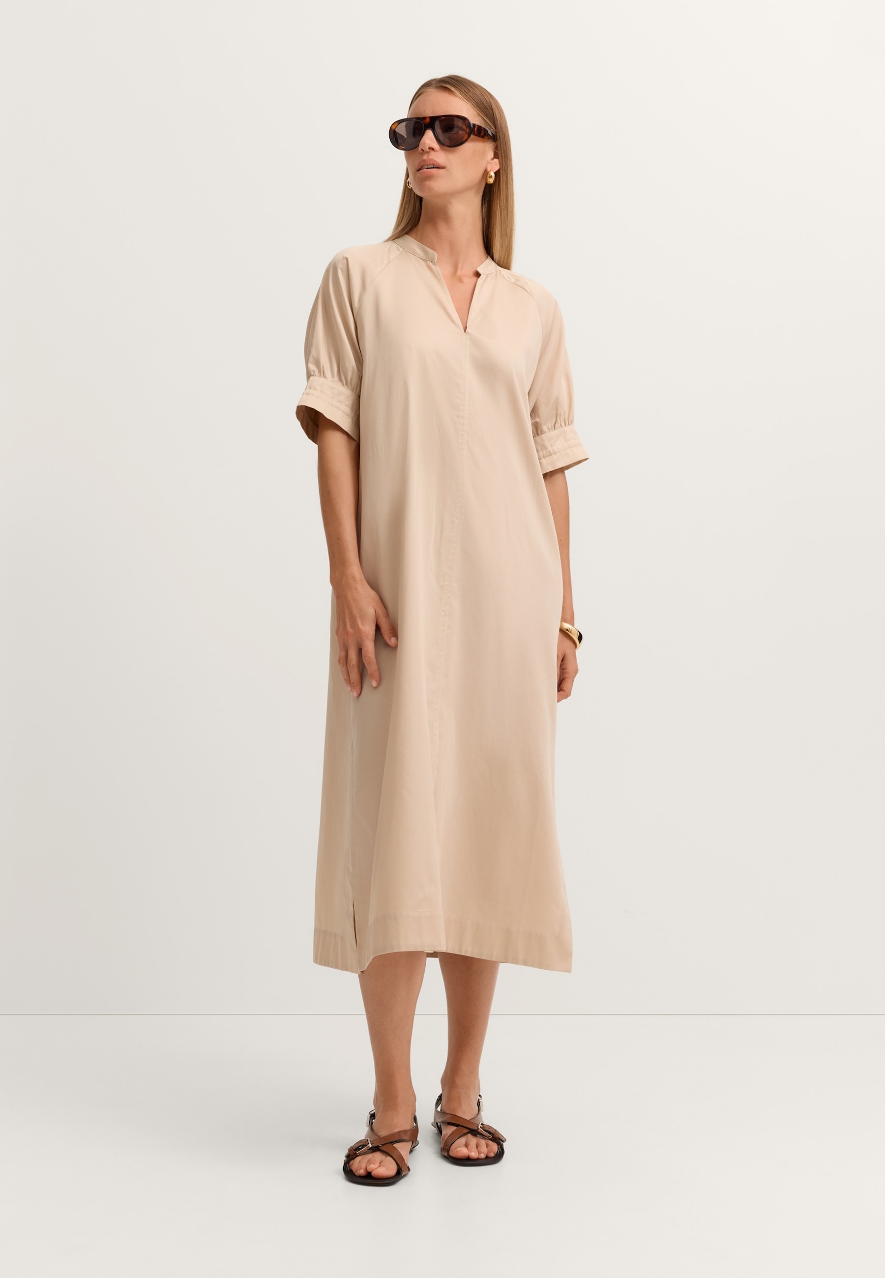 bugatti Blusenkleid "Modern Fit" mit seitlichen Schlitzen günstig online kaufen