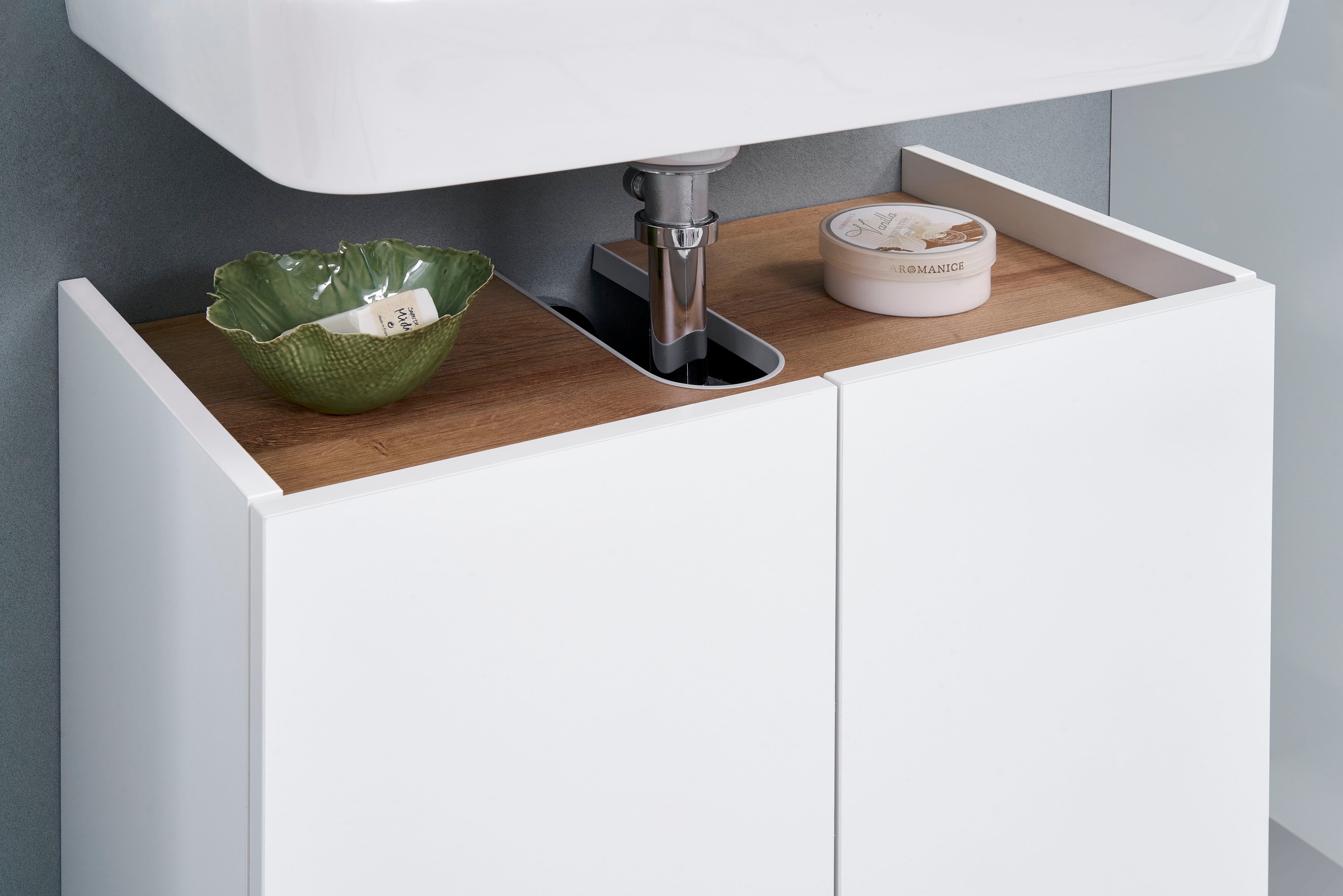 Saphir Badmöbel-Set »Quickset 947 3-teilig, Waschbeckenunterschrank mit Spiegel«, (4 St.), Unterschrank, 3 Türen, 1 Einlegeboden, inkl. Türdämpfer, Weiß Glanz
