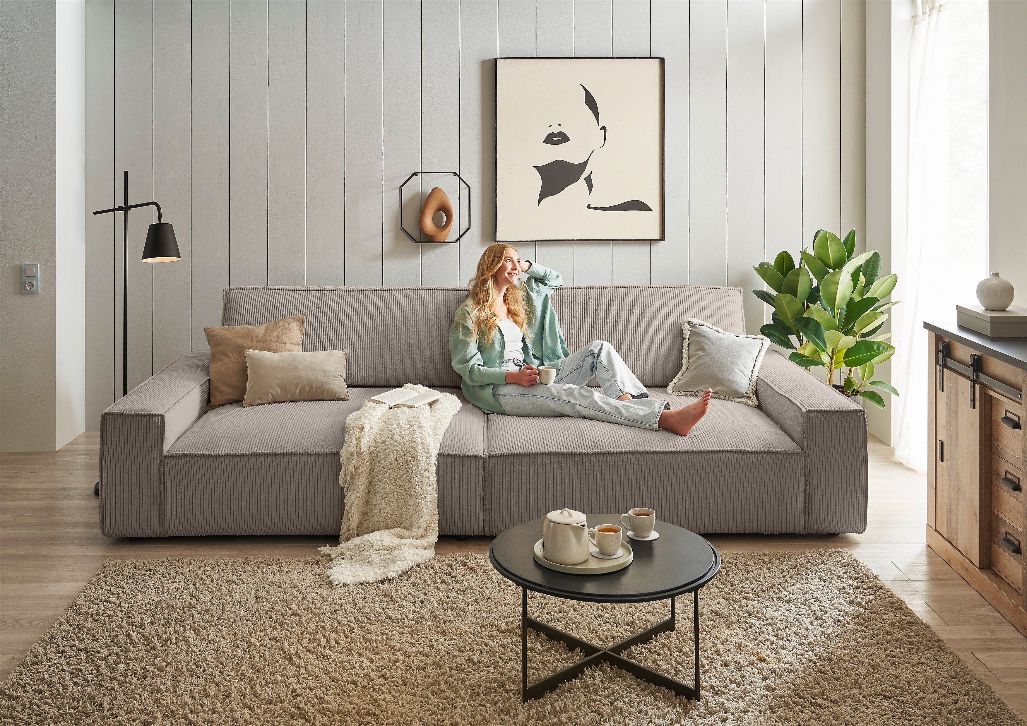 OTTO home Big-Sofa "SHERWOOD XXL Cord, Big-Sofa (316cm), extra tiefe Sitzfläche 95 cm" bequemer Sitzkomfort, Cord u. Leinenoptik, Kedernaht