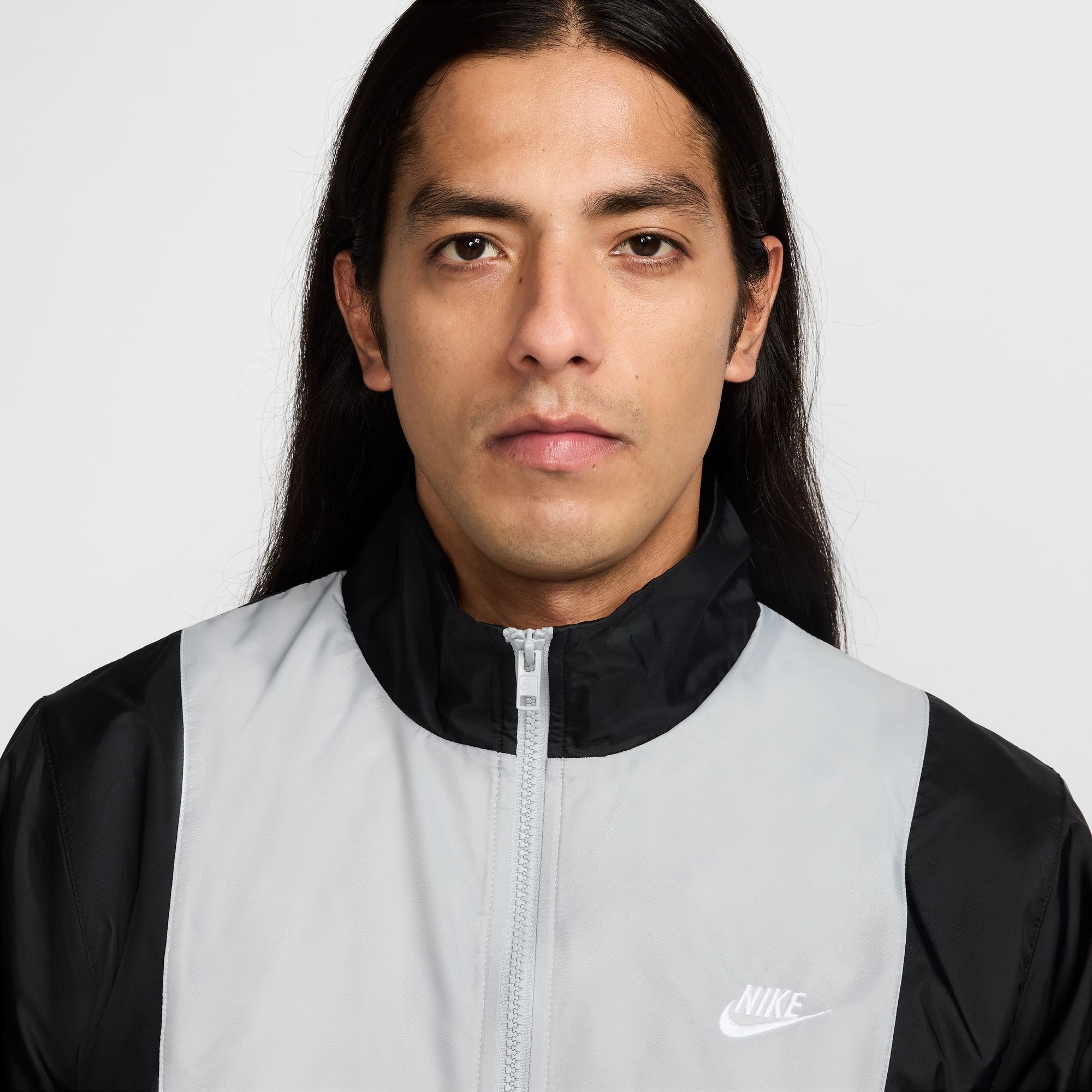 Nike Sportswear Trainingsanzug »M NK CLUB WVN TRK SUIT« 2-teiliges Set, aus gewebtem Taftmaterial