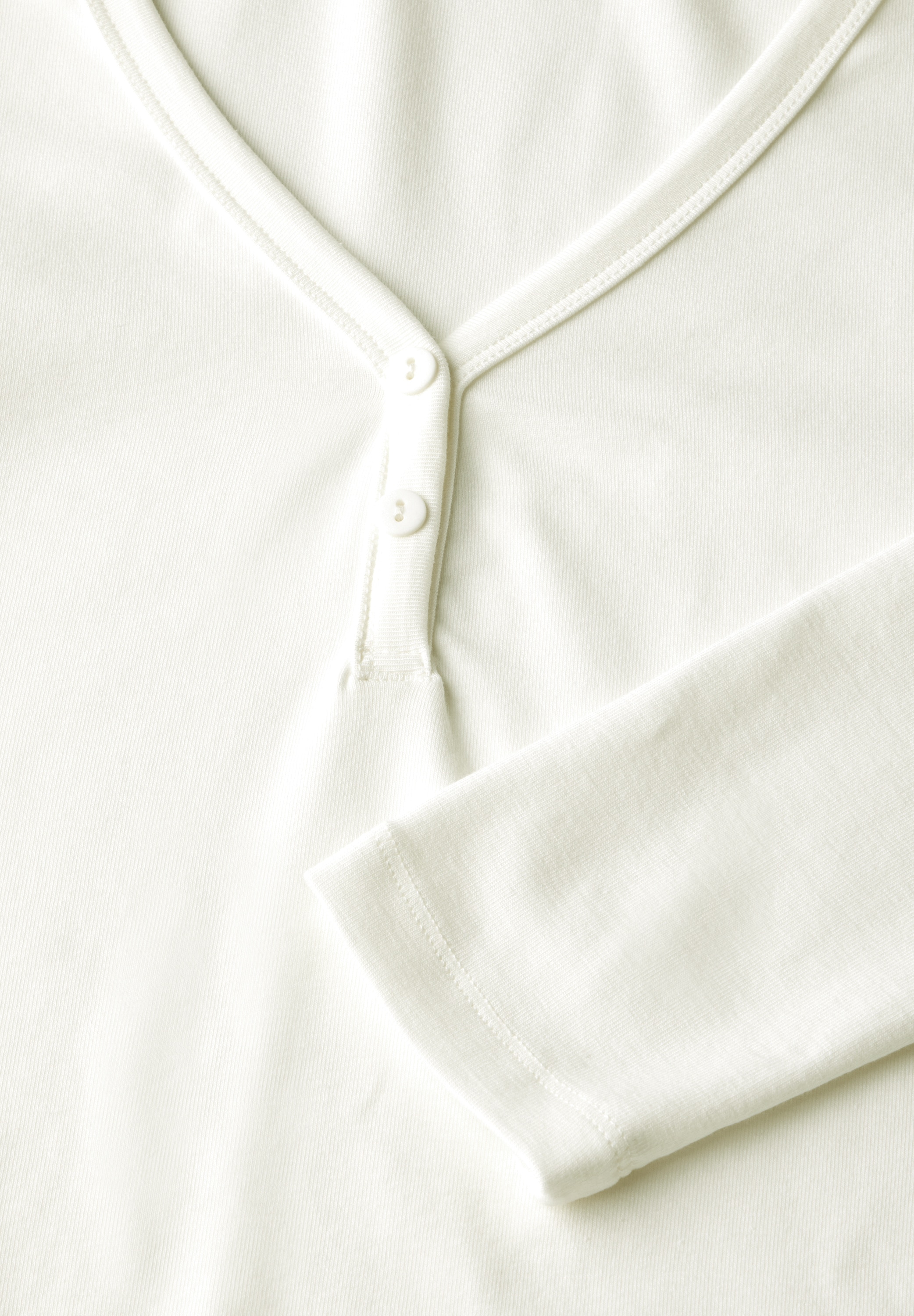 STREET ONE Langarmshirt, mit V-Ausschnitt