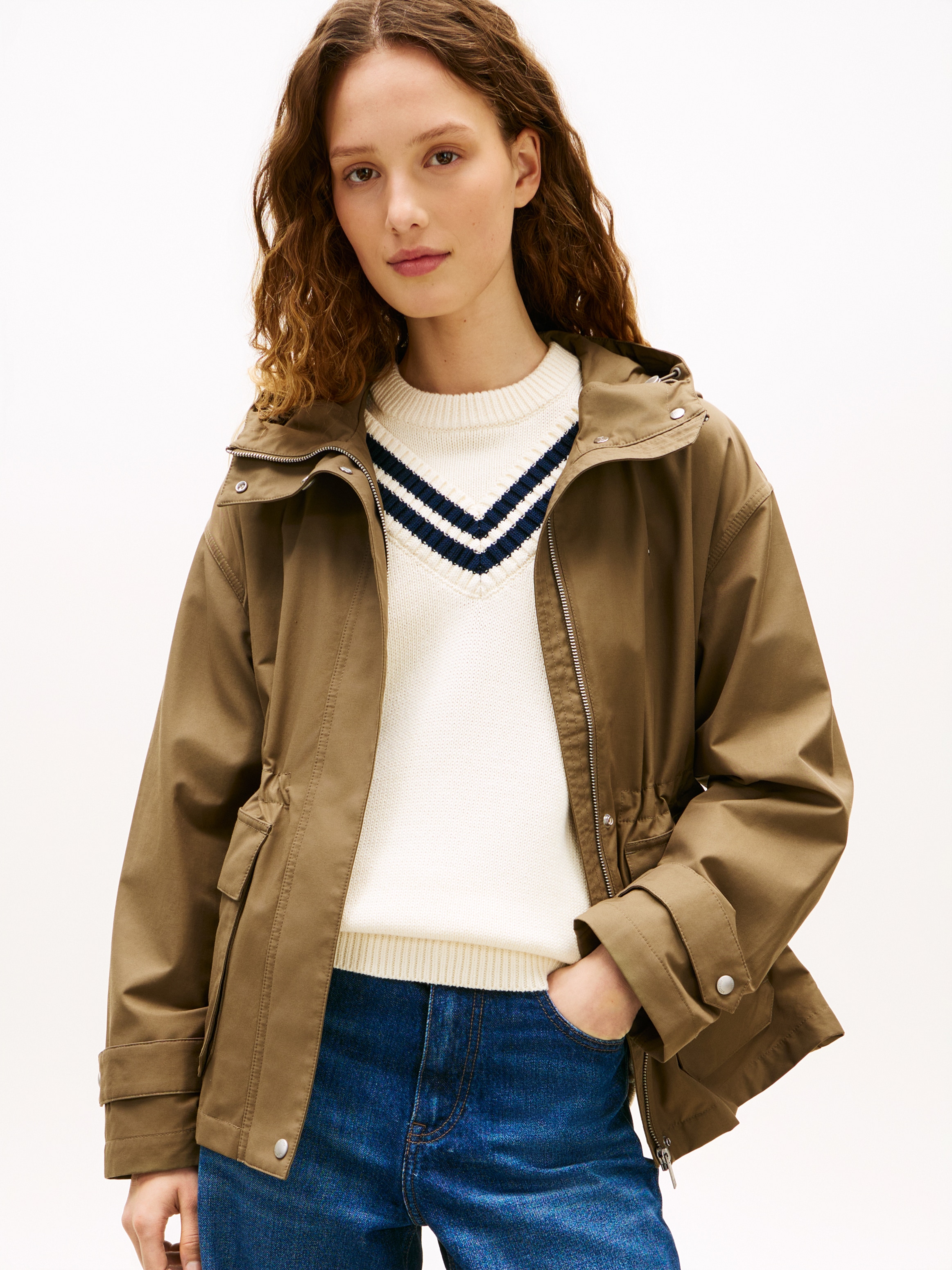 Tommy Hilfiger "COTTON NYLON UTILITY SHORT PARKA" mit Kapuze mit verdecktem Reißverschluss
