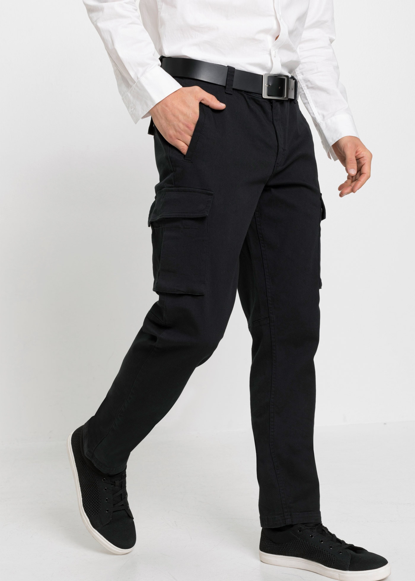 bonprix aus Baumwolle und Elasthan, Regular Fit, gerades Bein