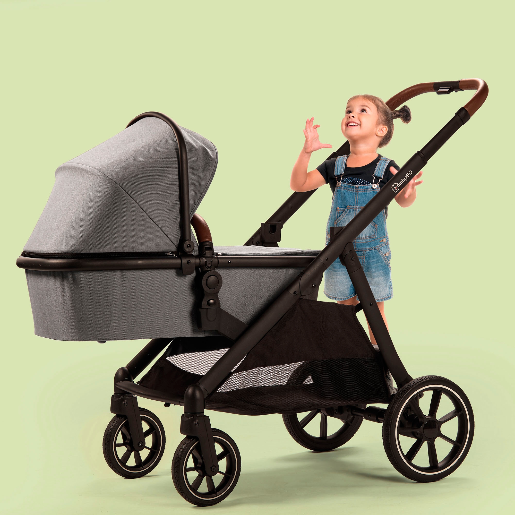 BabyGo Zwillingswagen »Duo«, inklusive Babywannen, Babyschalen, Regebezüge & Wickeltasche