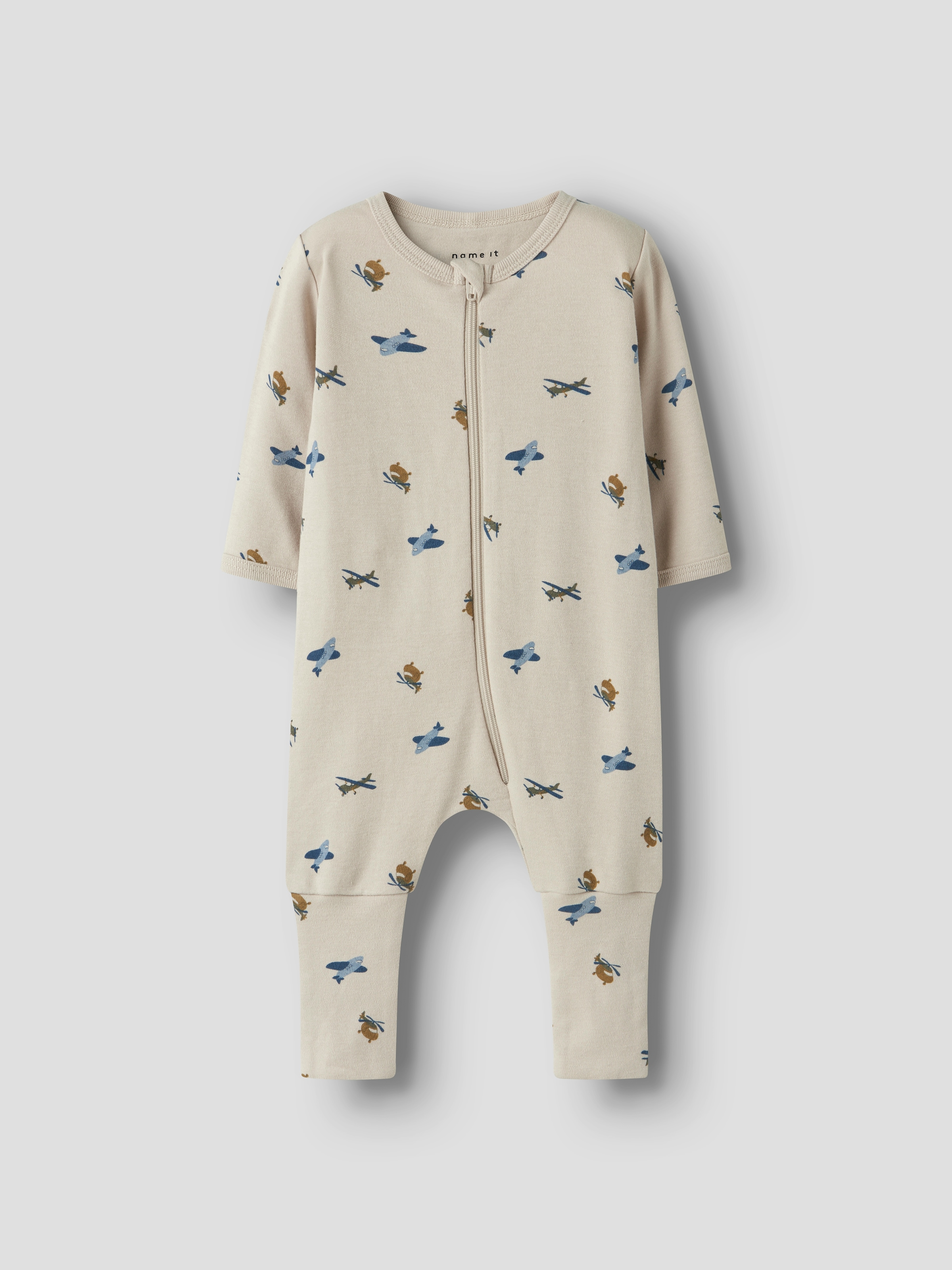 Name It Schlafanzug »NBMNIGHTSUIT ZIP FF AIRPLANE NOOS« aus Baumwolle, bequeme Passform, mit Reißverschluss und Kinnschutz