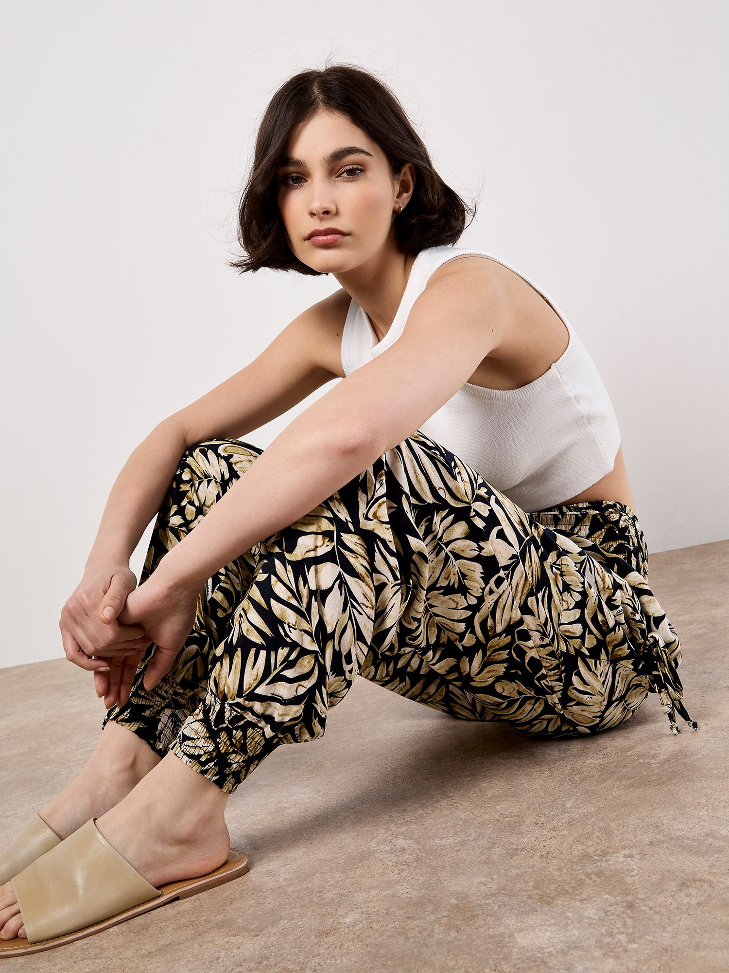 Apricot Jogger Pants »Jogginghose mit tropischem Blattmuster«