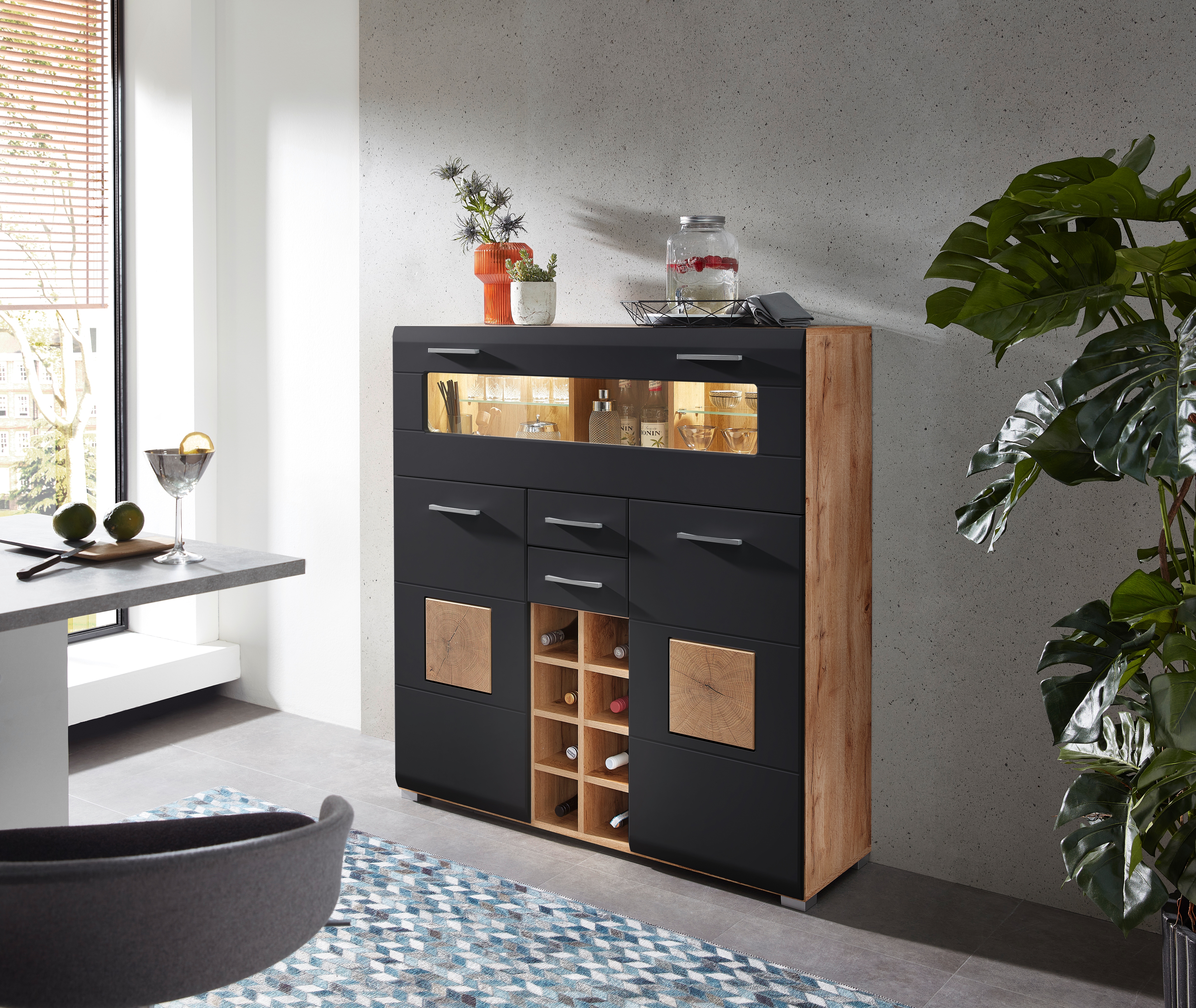 Barschrank INNOSTYLE, B:120cm H:128cm T:37cm, schwarz, FSC-zertifizierter Holzwerkstoff, Wohnzimmer, Schränke, "Sonate", Elemente sind flexibel