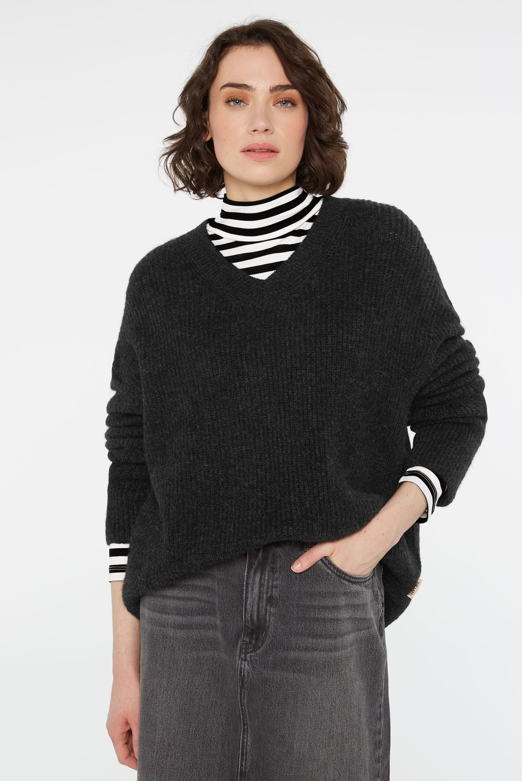 SENSES.THE LABEL V-Ausschnitt-Pullover mit V-Ausschnitt