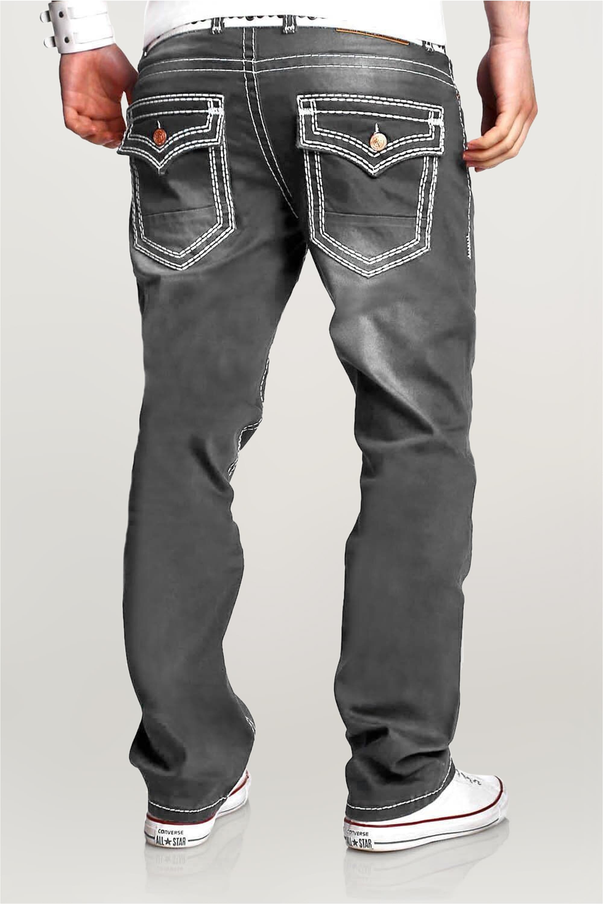 behype Bequeme Jeans »Stitch«, mit dicken Kontrastnähten