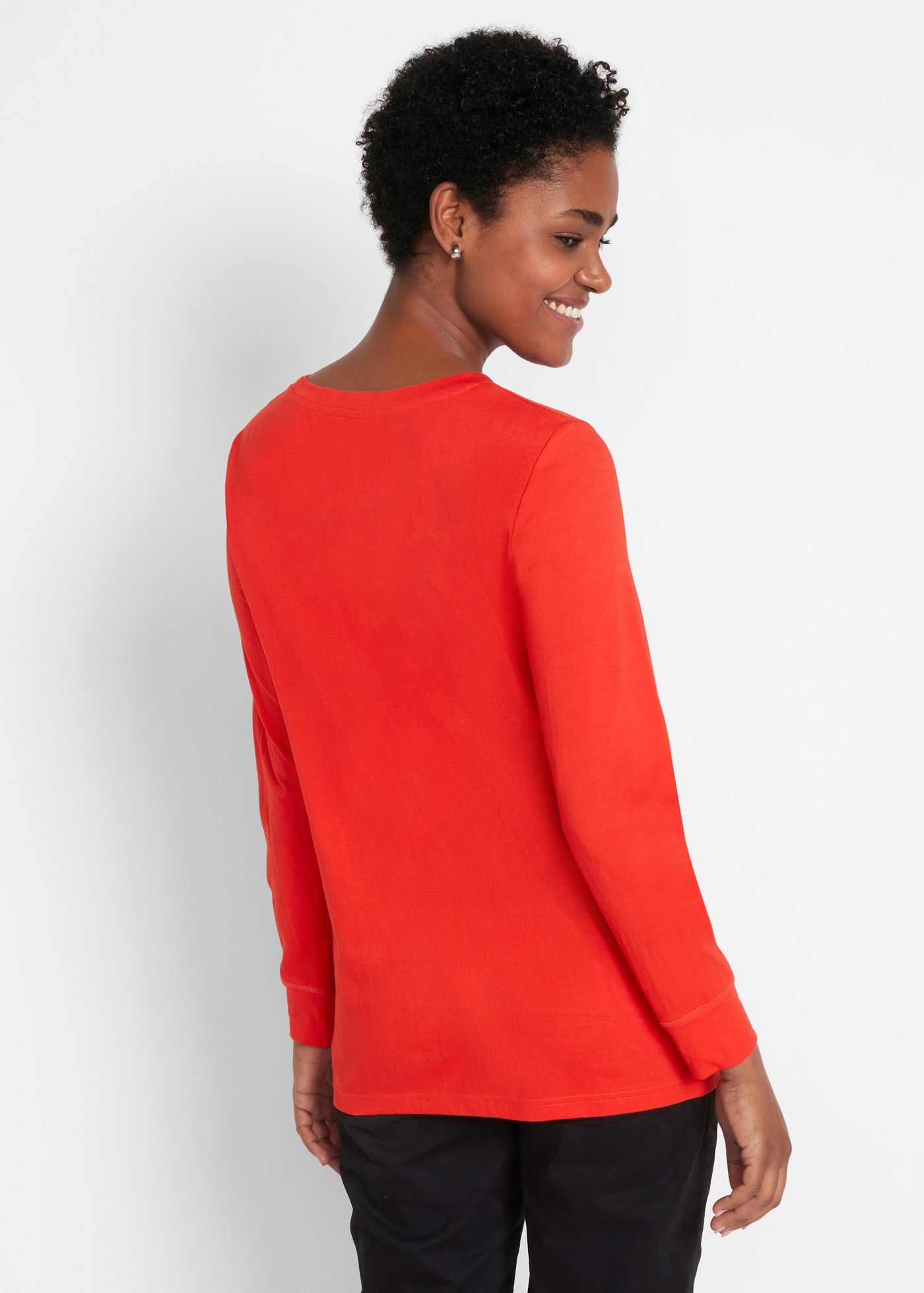 bonprix Longshirt Packung, 5 Langarm, aus reiner Baumwolle, mit abgesetzten Bündchen am Ärmel