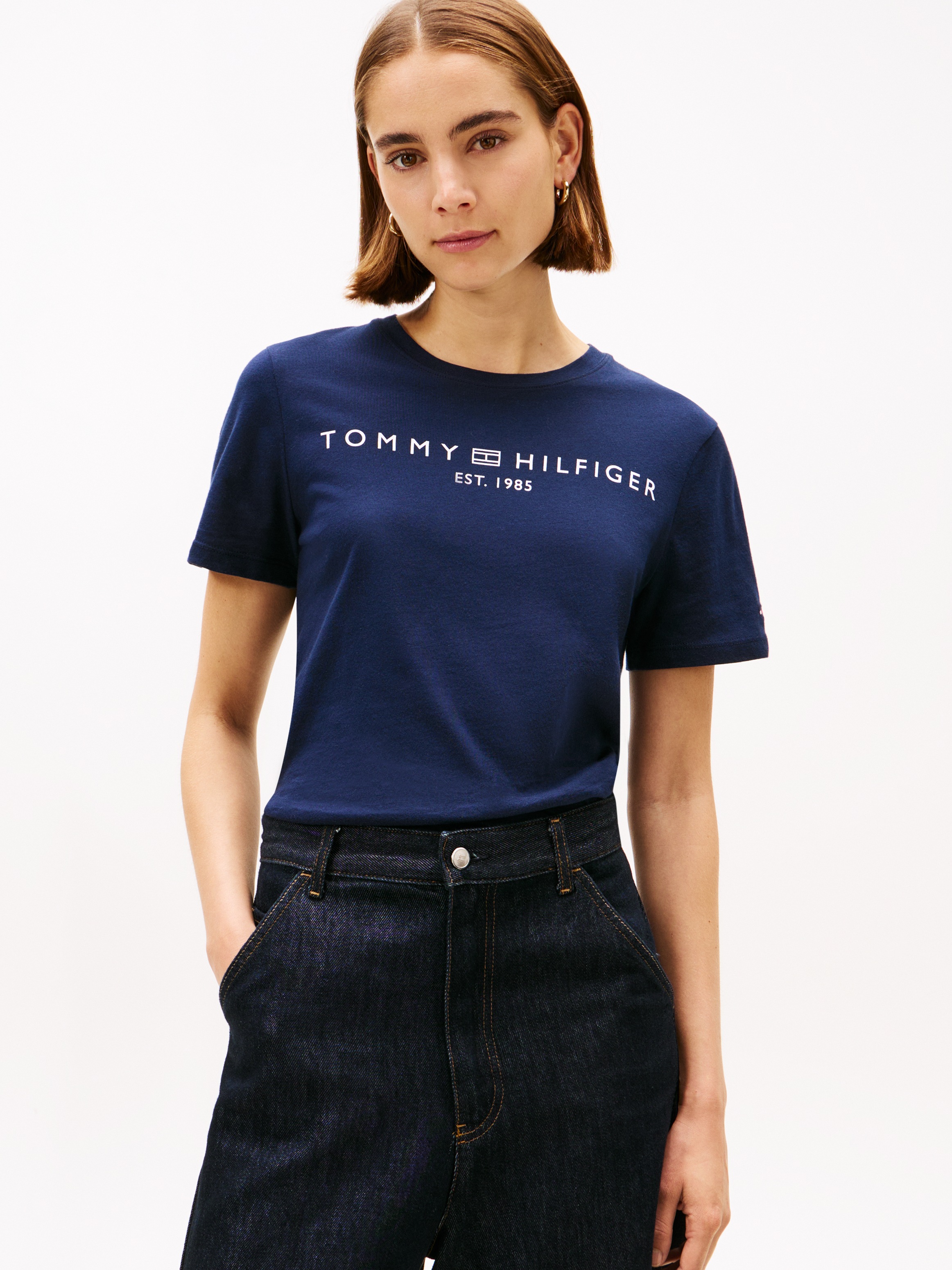 Tommy Hilfiger T-Shirt "REG CORP LOGO C-NK mit Logoschriftzug und Stickerei günstig online kaufen
