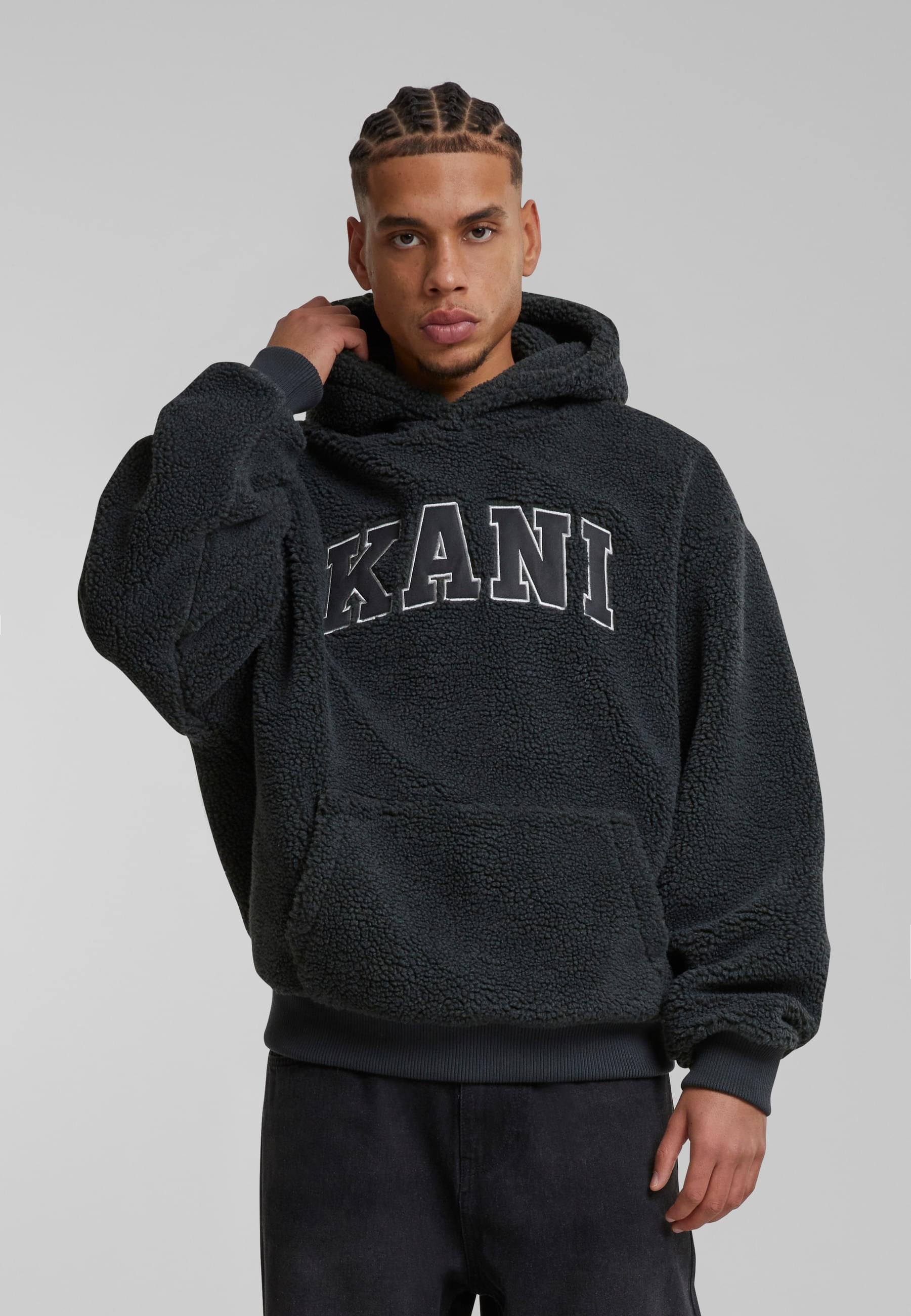 Karl Kani Kapuzensweatshirt »Karl Kani Karl Kani Serif Teddy Hoodie«, (1 tlg.)