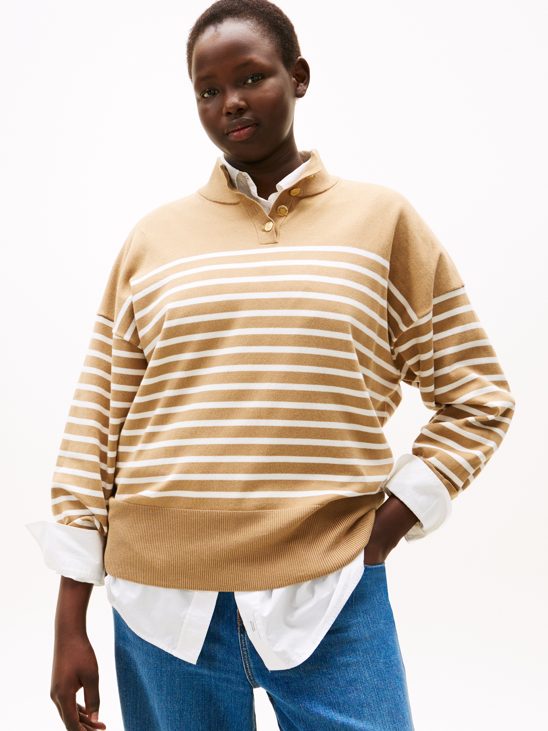 Tommy Hilfiger Curve Stehkragenpullover "CRV CO JERSEY GOLD BTN MK-NK SWT" günstig online kaufen