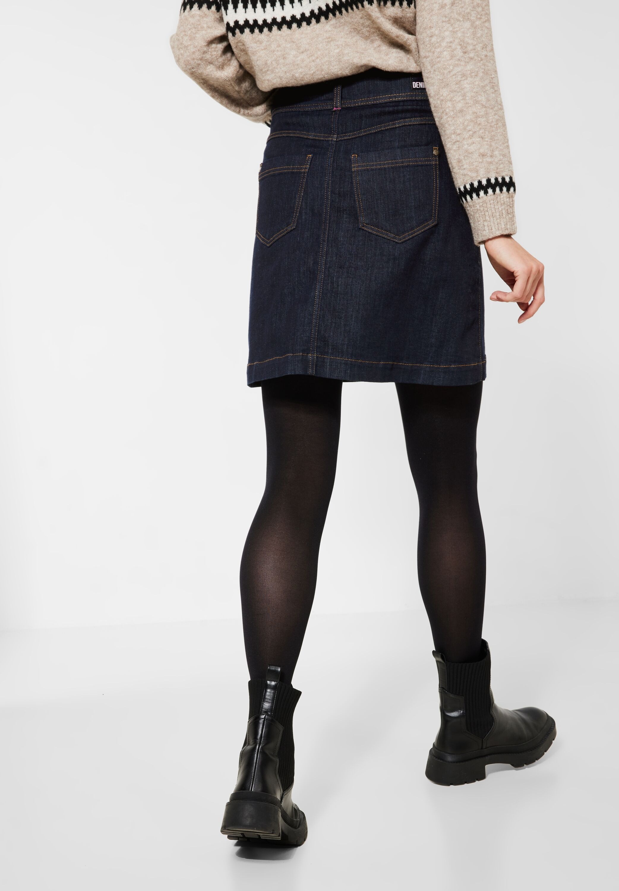 STREET ONE Jeansrock, mit durchgehender Knopfleiste