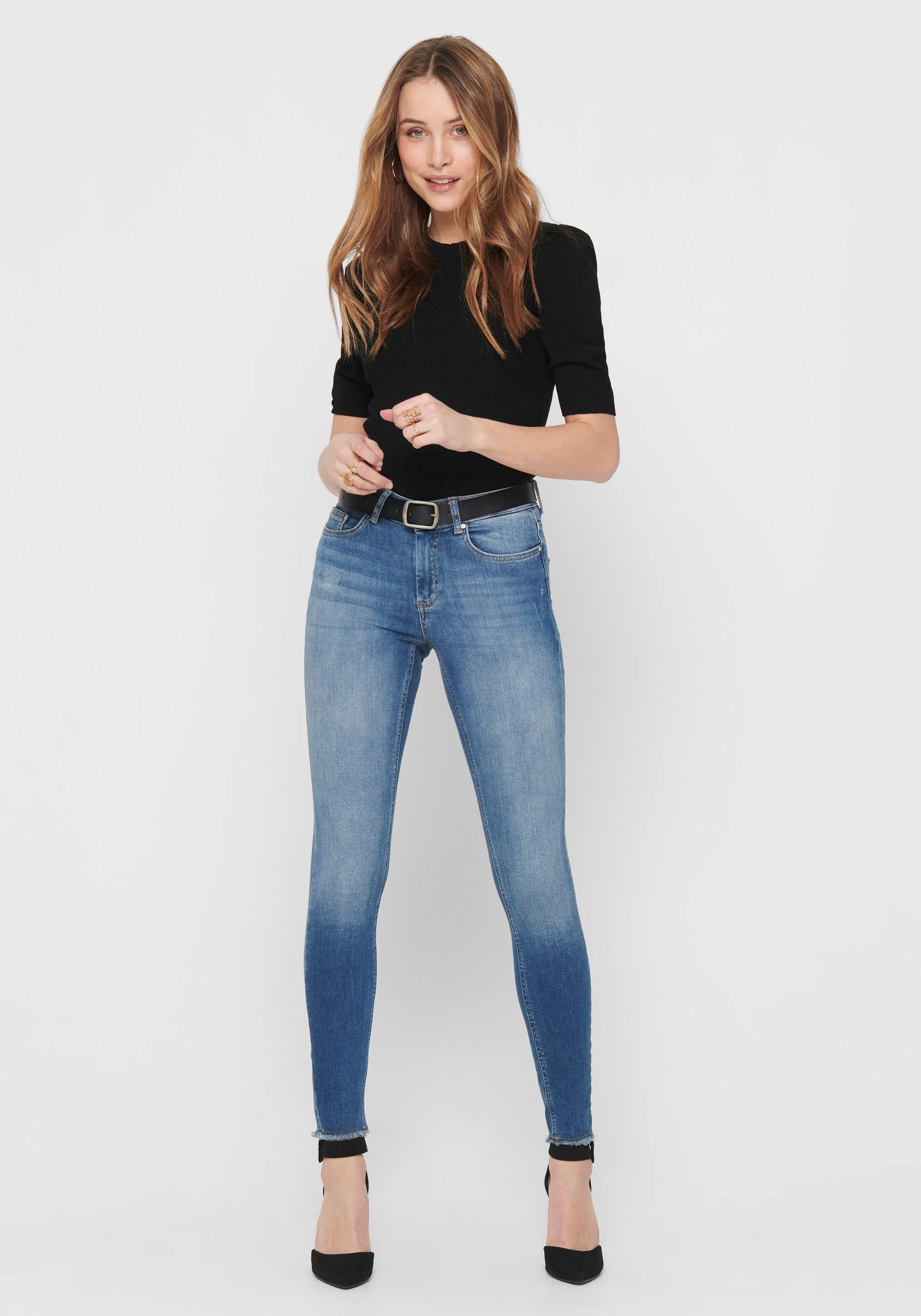 ONLY Ankle-Jeans »BLUSH«, ausgefranste Säume