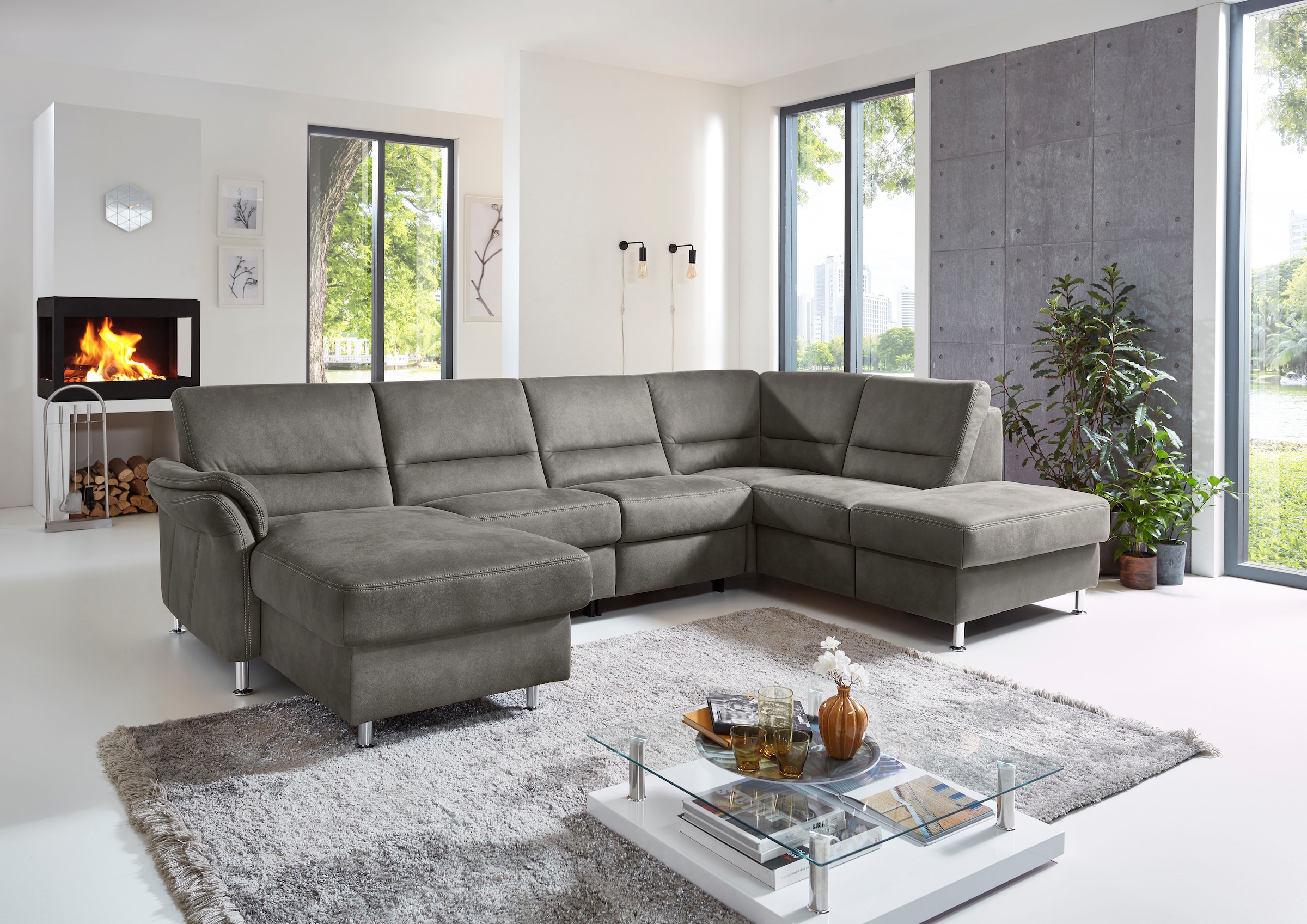 Die PlanBar Wohnlandschaft Wahlweise mit Kopfstützen und echt bezogenem Rücken