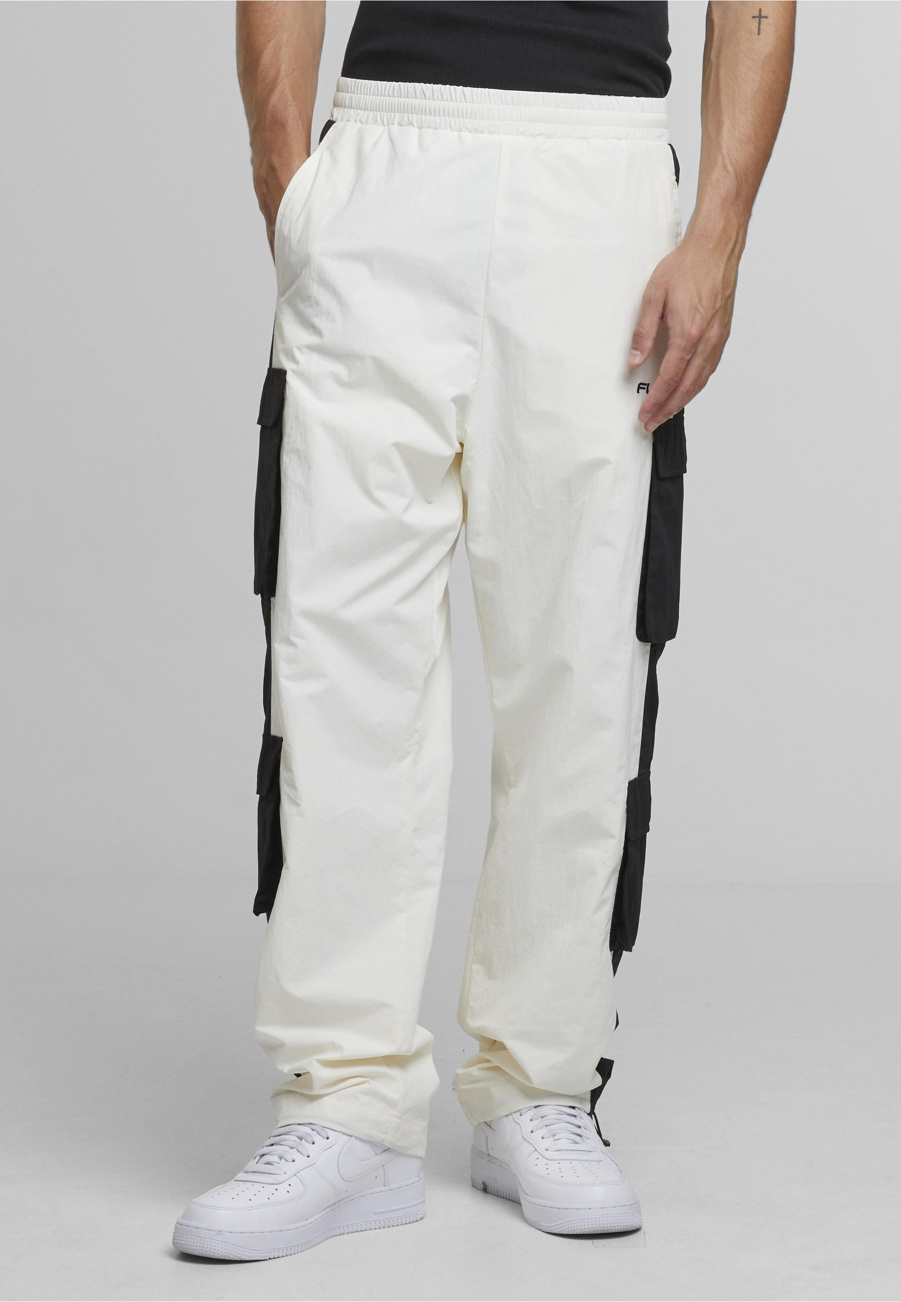 Fubu Hosenanzug »Fubu Fubu Corporate Cargo Trackpants« 

