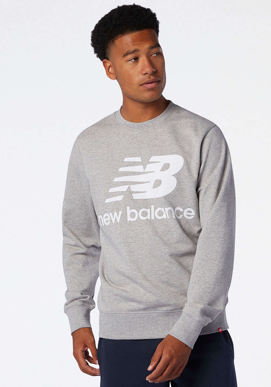 New Balance Sweatshirt "NB ESSENTIALS STACKED LOGO FLEECE CREW"