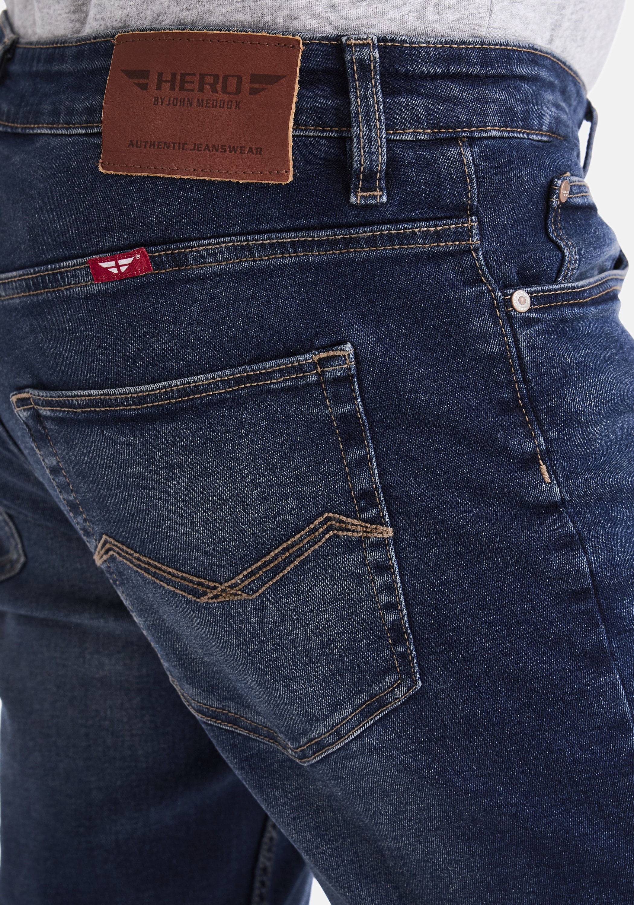 HERO by John Medoox 5-Pocket-Jeans »Denver Regular Straight Stretch«, Straight Fit Casual Clean Wash Denim Jeans für Herren