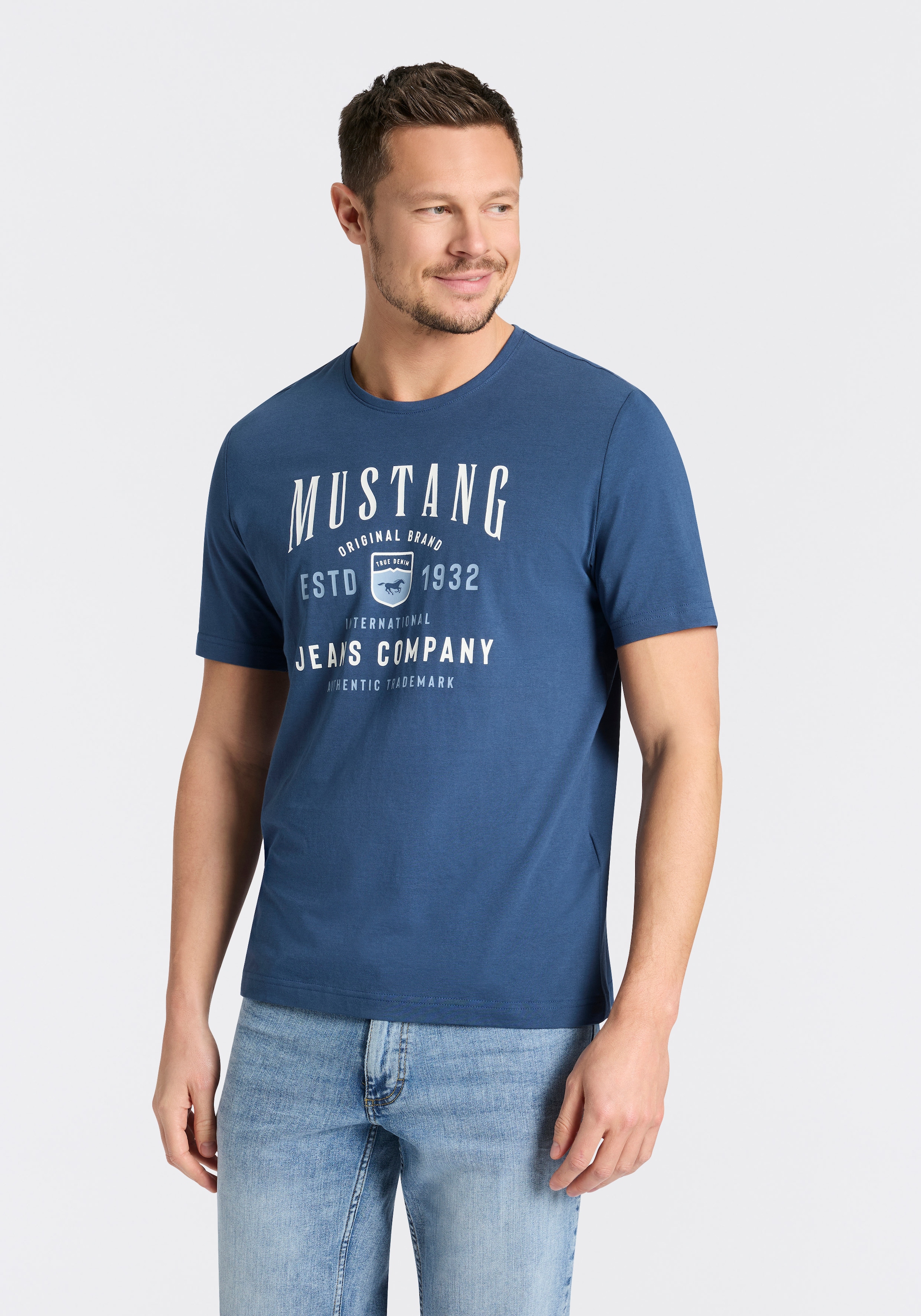 MUSTANG "Alex Logoprint" Kurzarm, normale Passform