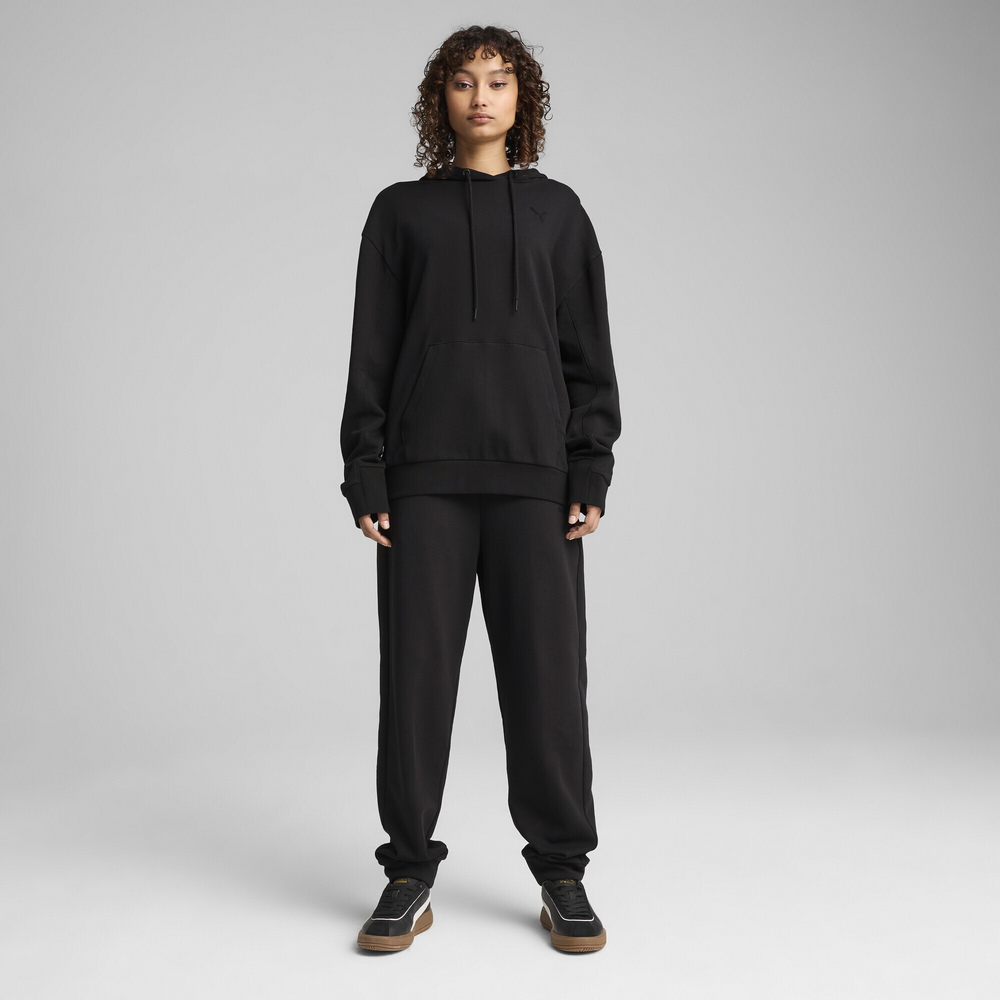 PUMA Hoodie »ESS Relaxed Fit Hoodie Damen«