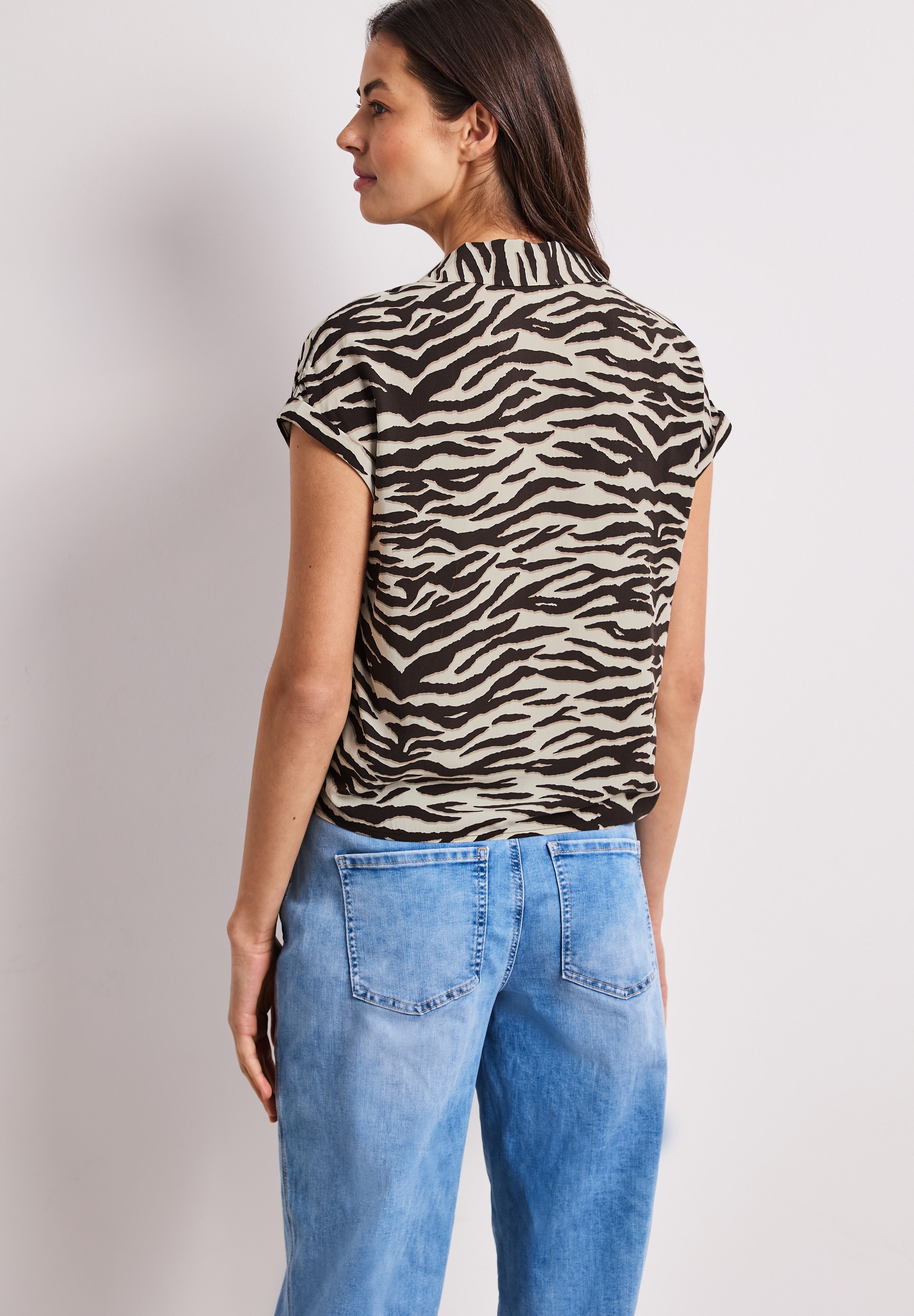 STREET ONE Druckbluse Sommershirt mit Bowling-Kragen und im Animal-Look