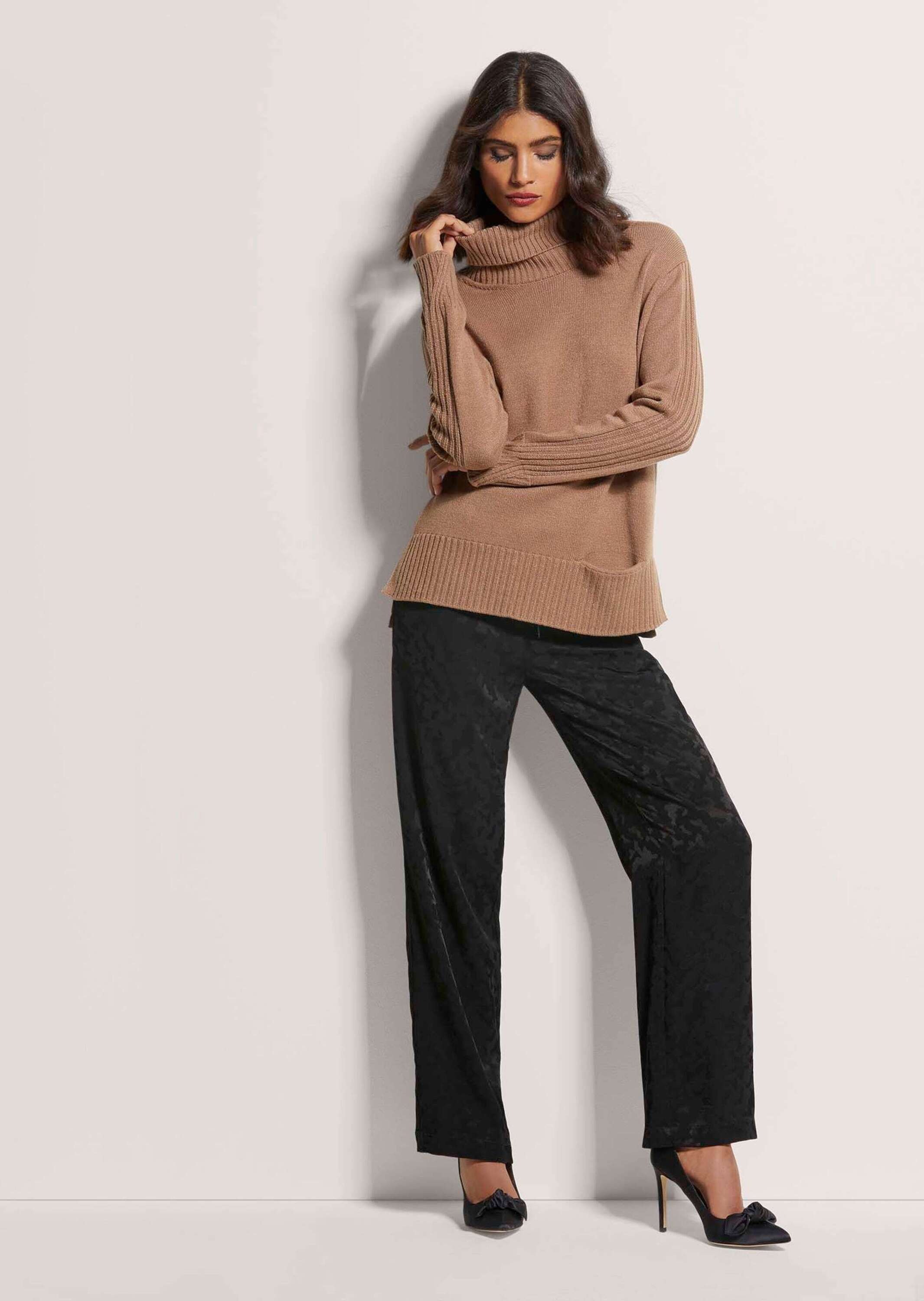 MADELEINE Longpullover "Pullover Rollkragen-Pullover mit Tasche" günstig online kaufen