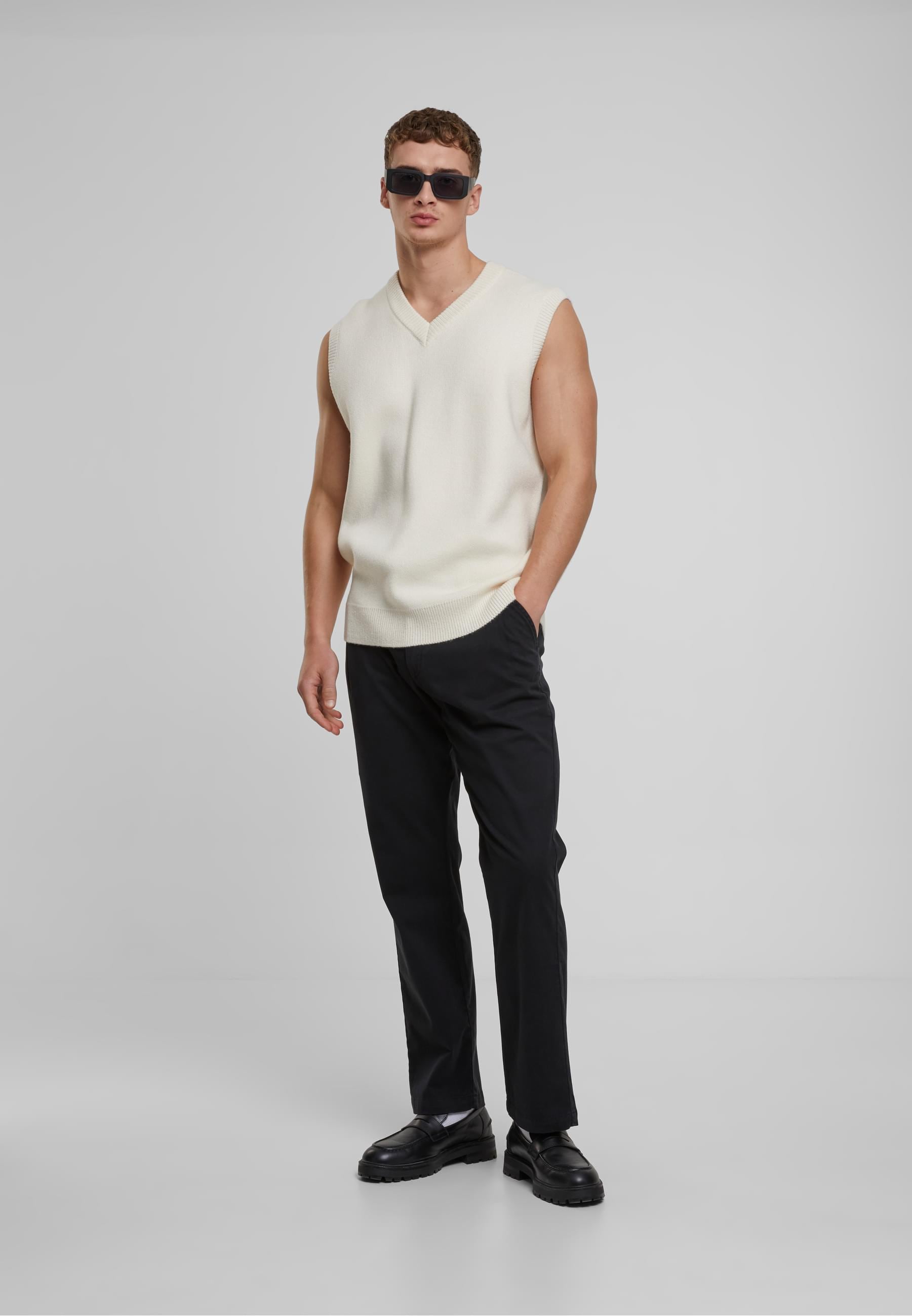 URBAN CLASSICS Stoffhose »Urban Classics Pleated Twill Pants«, (1 tlg.)