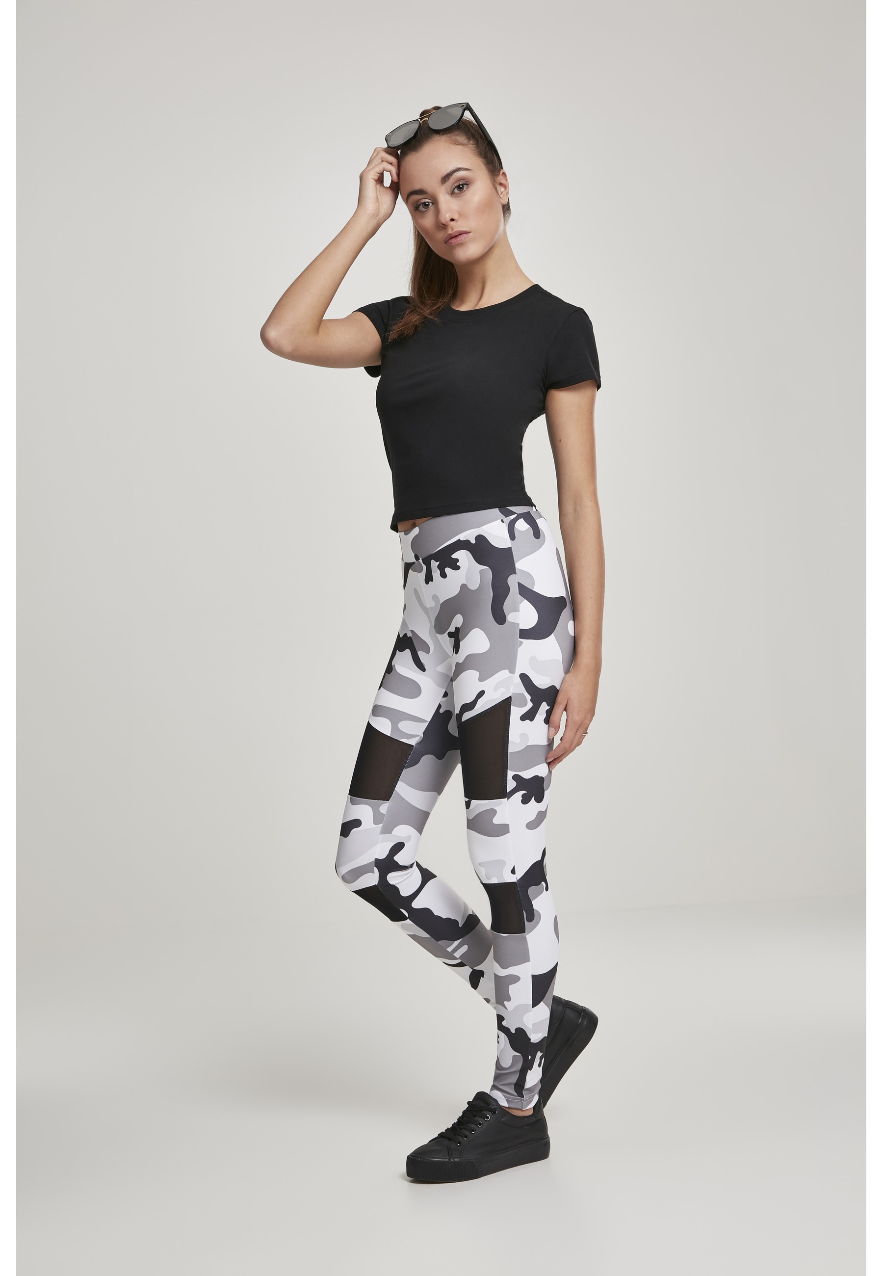 URBAN CLASSICS Leggings »Urban Classics Damen Ladies Camo Tech Mesh Leggings«