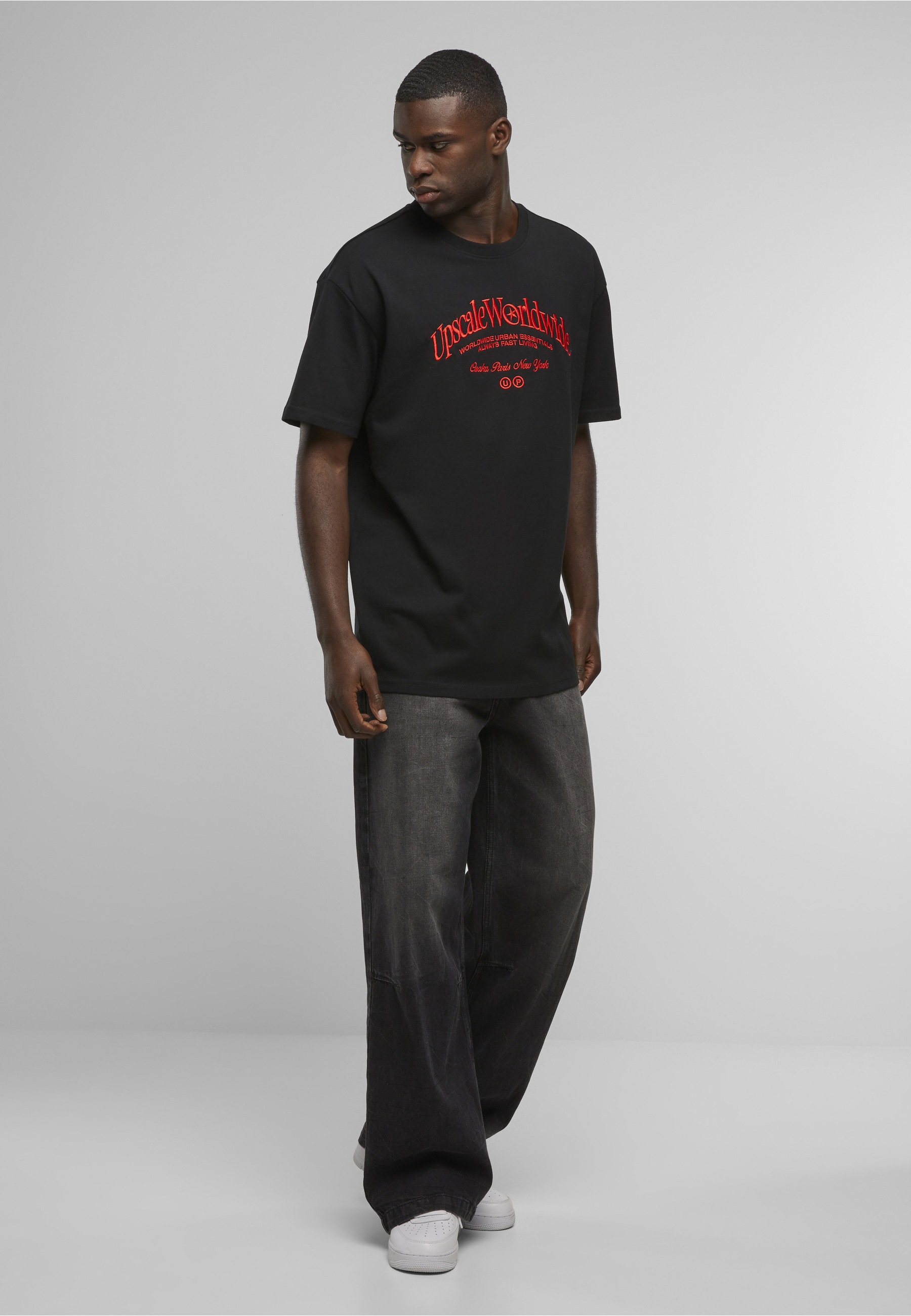 Upscale by Mister Tee T-Shirt »Upscale by Mister Tee Upscale World Wide Heavy Oversize Tee« 1 Stk.