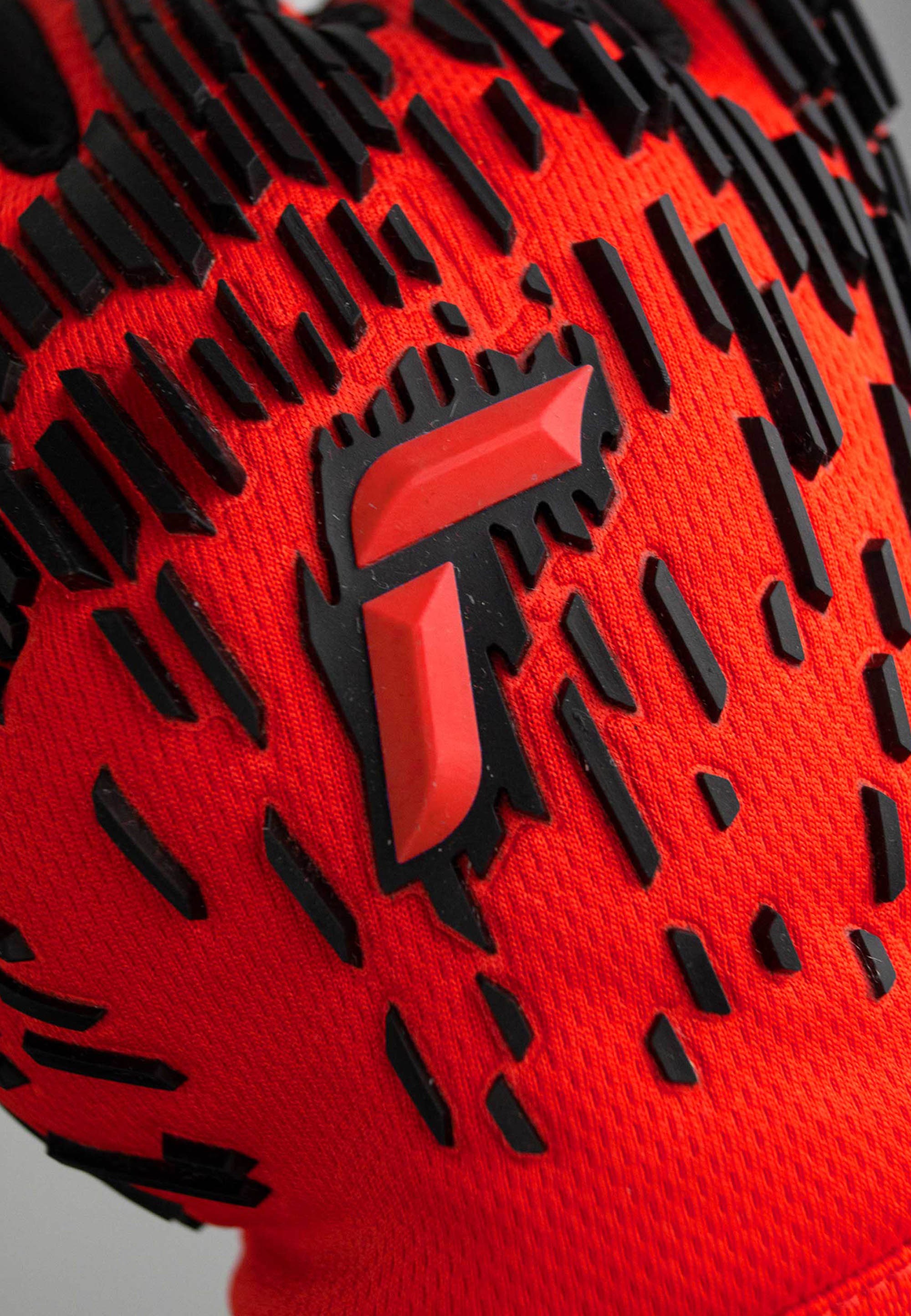 Reusch Torwarthandschuhe »Attrakt Freegel Silver«, mit hervorragendem Grip