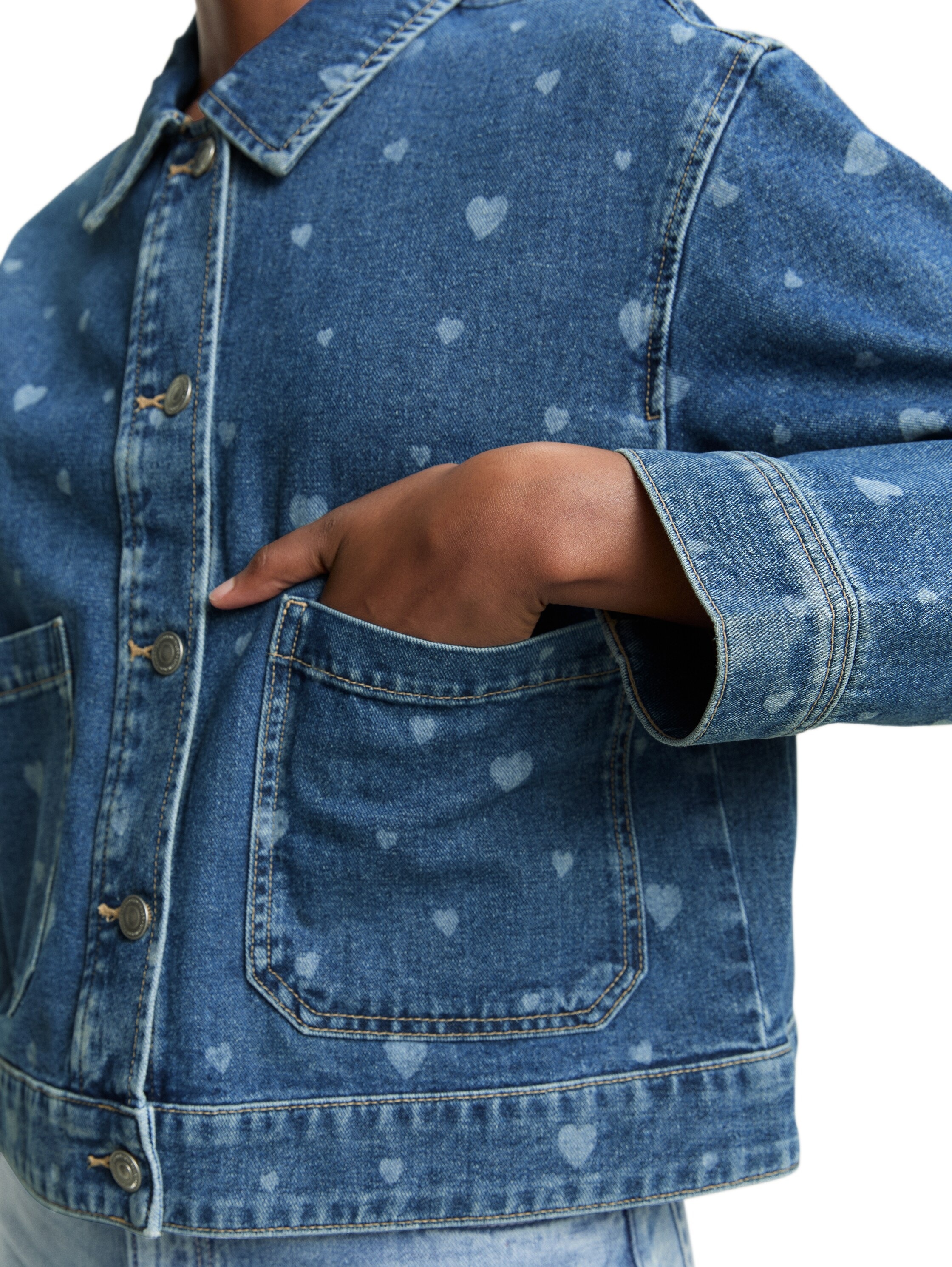 Thumbnail - TOM TAILOR Denim Jeansjacke ohne Kapuze mit All-Over-Herz-Print